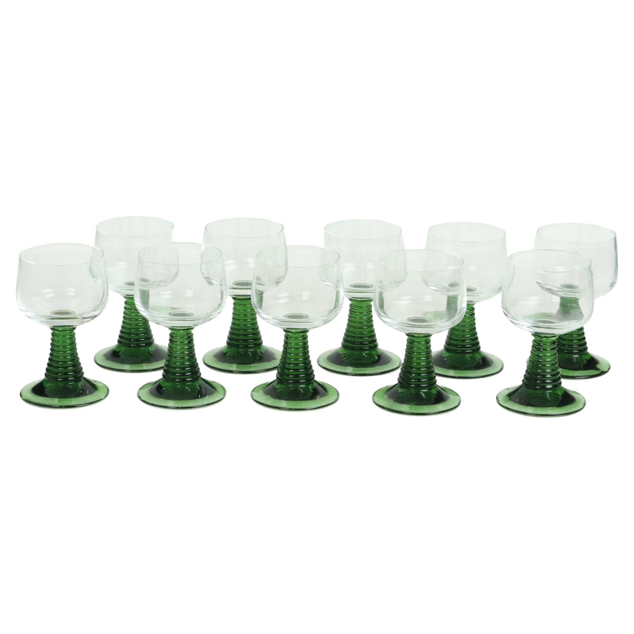 Lot de 10 verres à vin Vintage Greene
Greene, pied strié vert