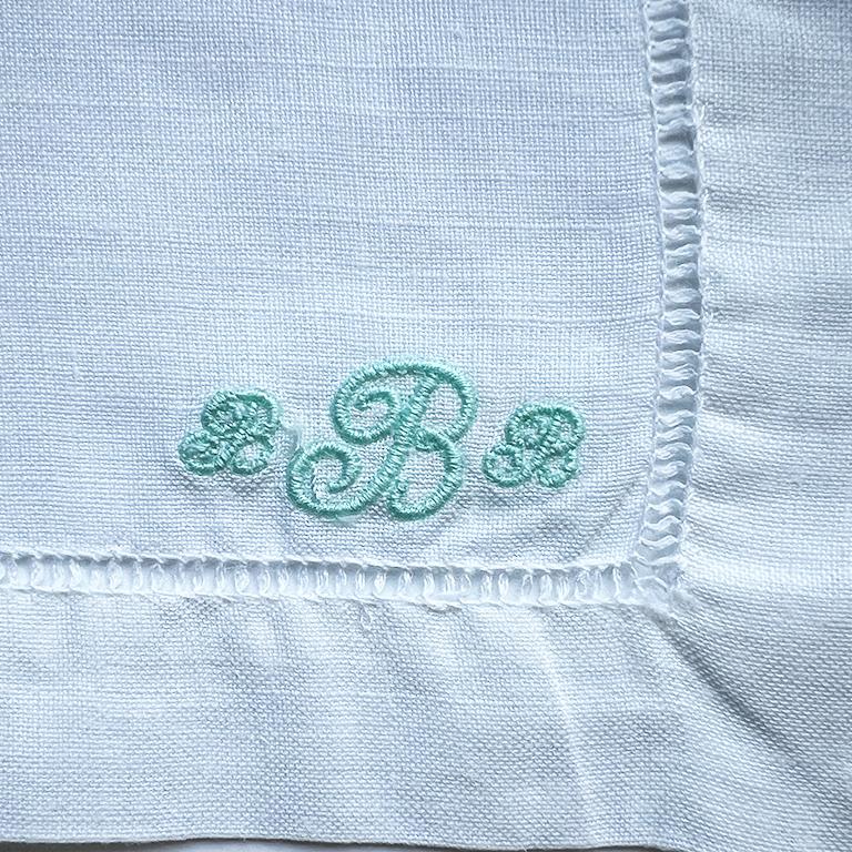 Set of 10 Vintage Square Monogrammed Cocktail Napkins in White and Blue - BBB In Good Condition For Sale In Oklahoma City, OK