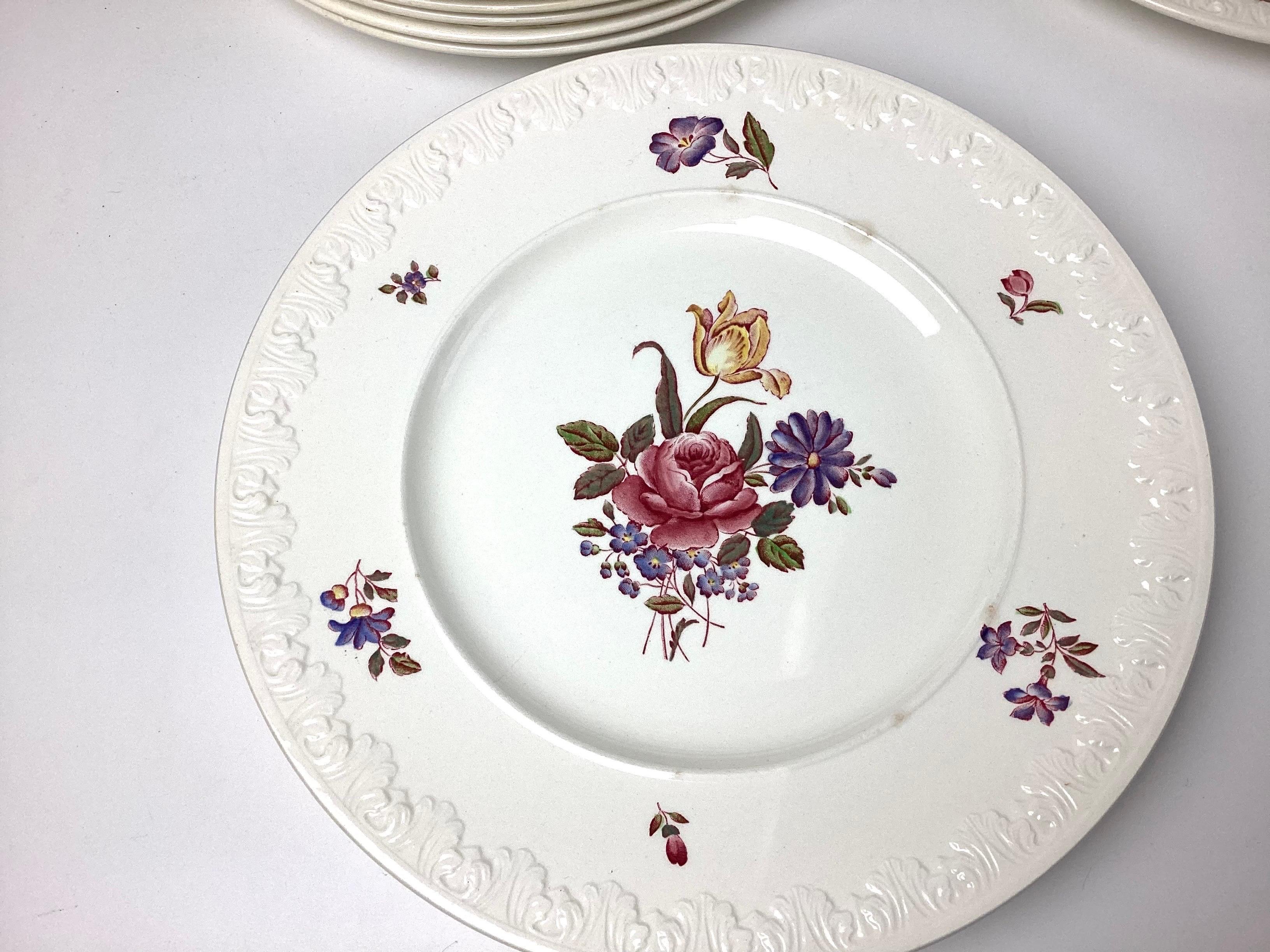 Set of 10 Wedgwood Cotswold Dinner Plates For Sale 2