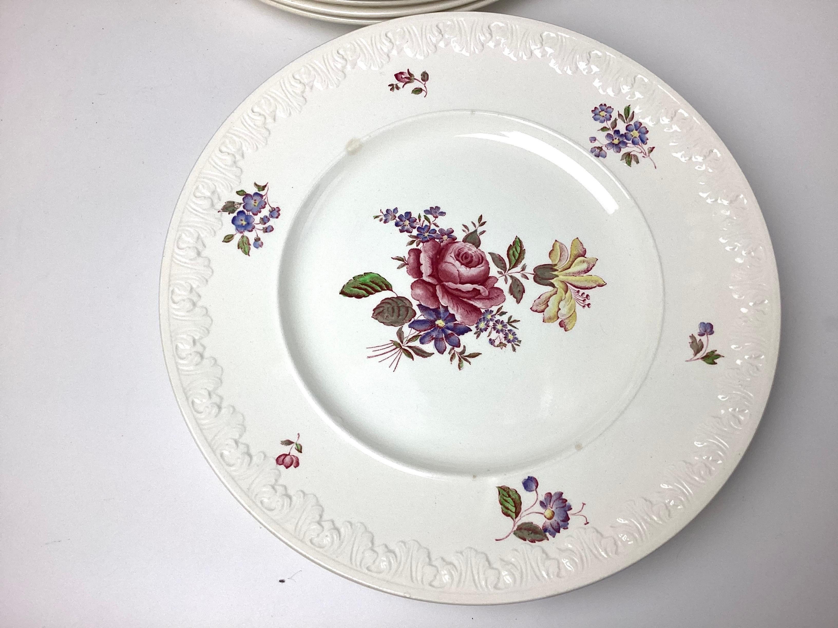 Set of 10 Wedgwood Cotswold Dinner Plates For Sale 3