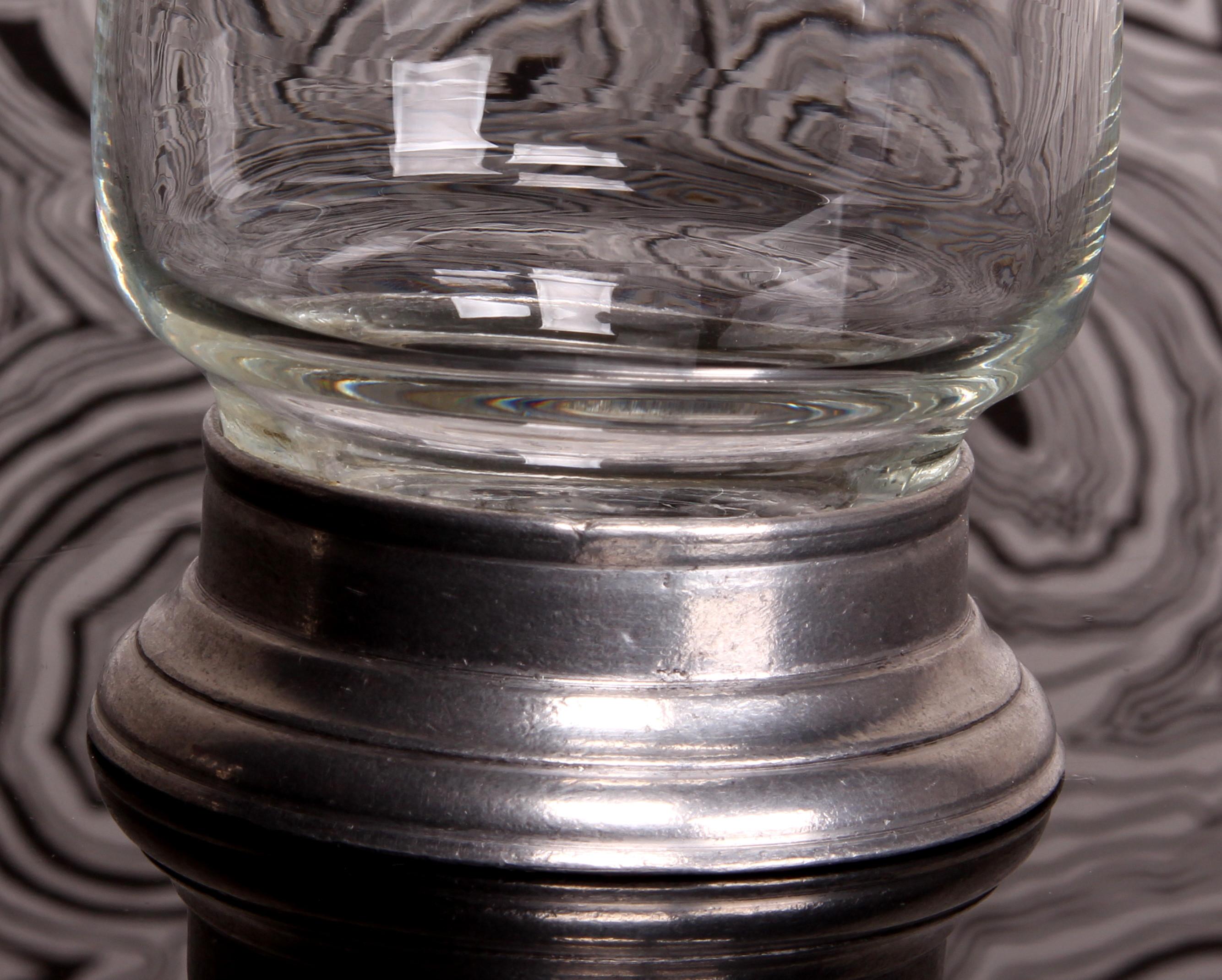 Set of 10 Whisky or Whiskey Glasses Italy Pewter Base 1970s VIP LOUNGE STYLE For Sale 4
