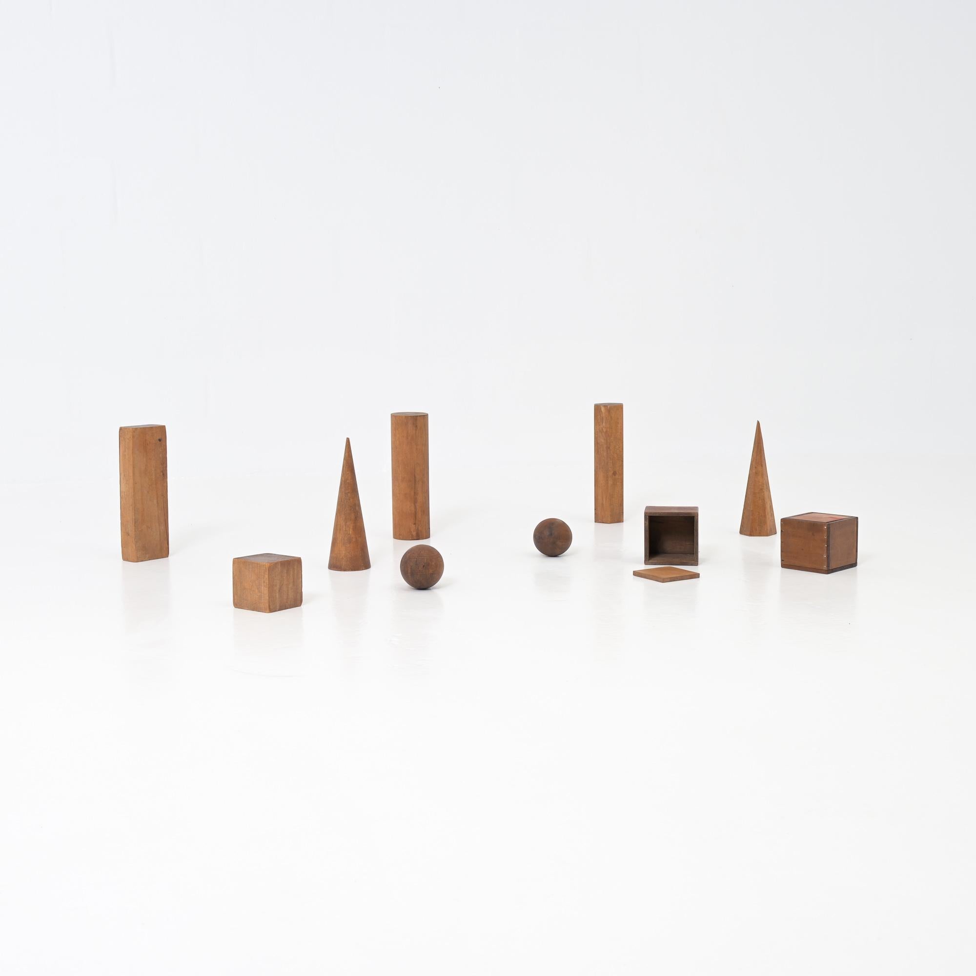 Set di 10 modelli geometrici in legno in vendita 5