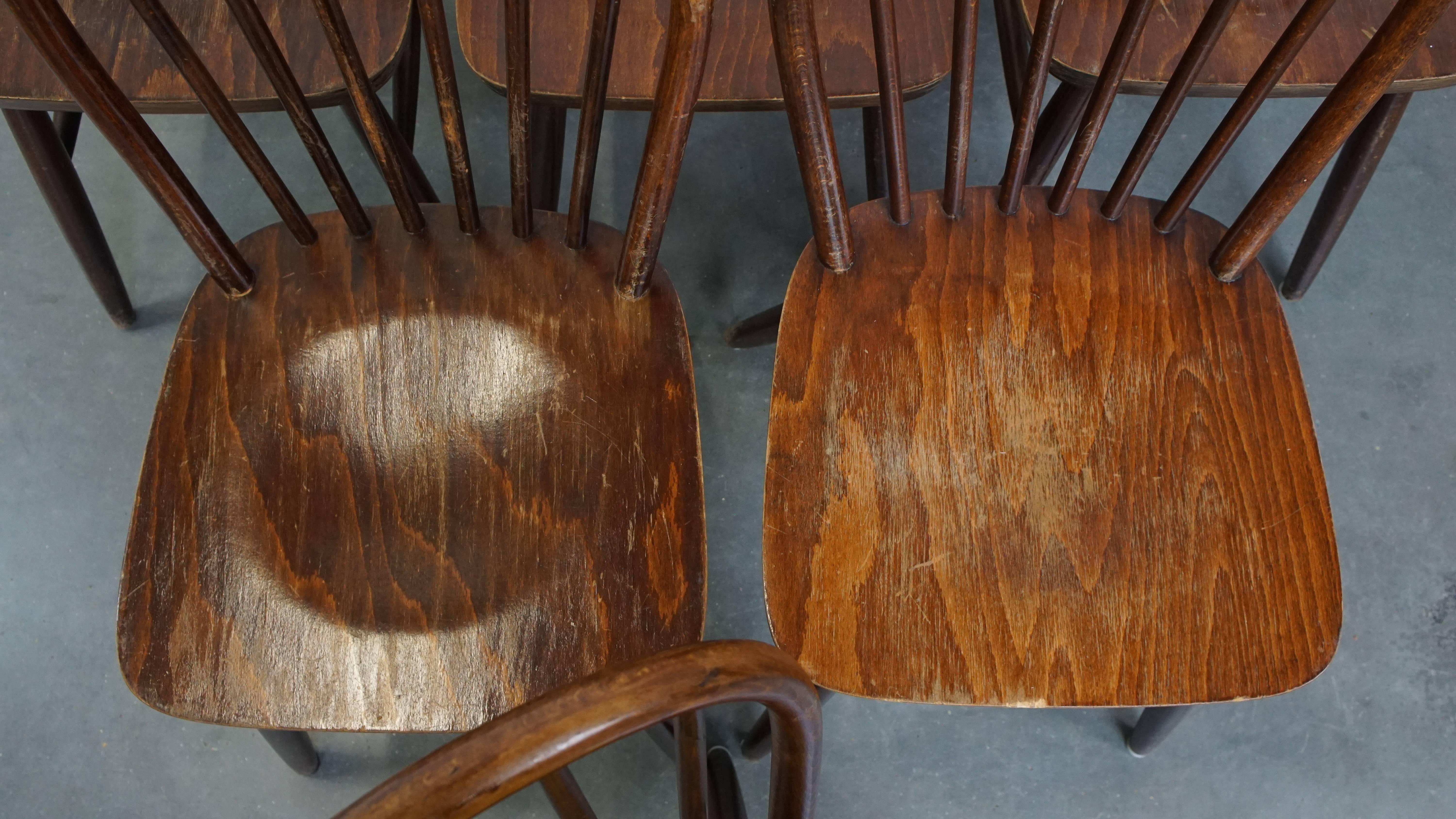 Set di 10 sedie da bar Windsor in legno degli anni '70 in stile inglese in vendita 2