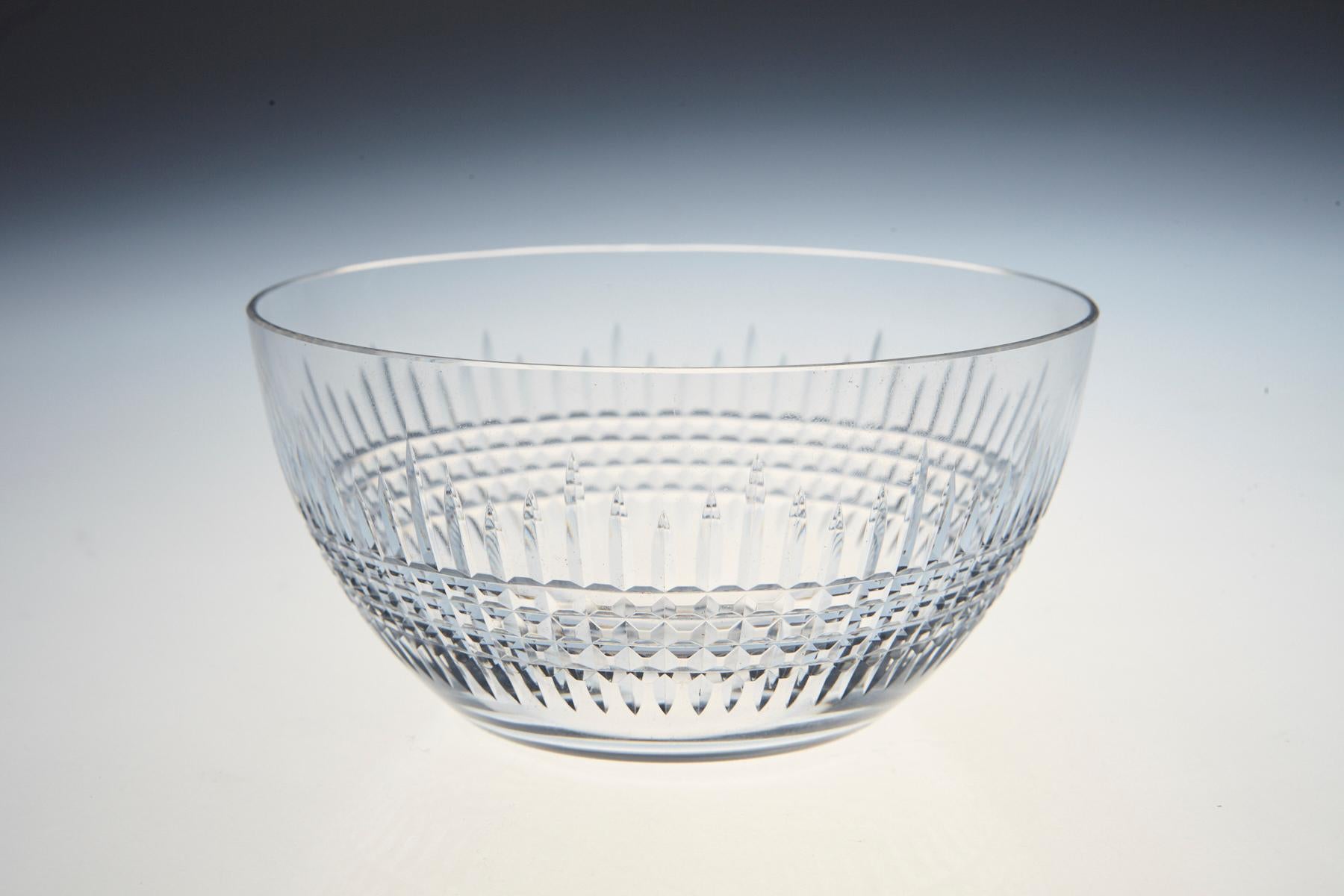 Rare set of 11 Baccarat crystal finger bowls in the 'Nancy' pattern. Would be well suited as ice cream or dessert bowls.
The set is offered as 11 bowls and 1 extra, which has a light chip on the upper edge, please refer to the photo.
This