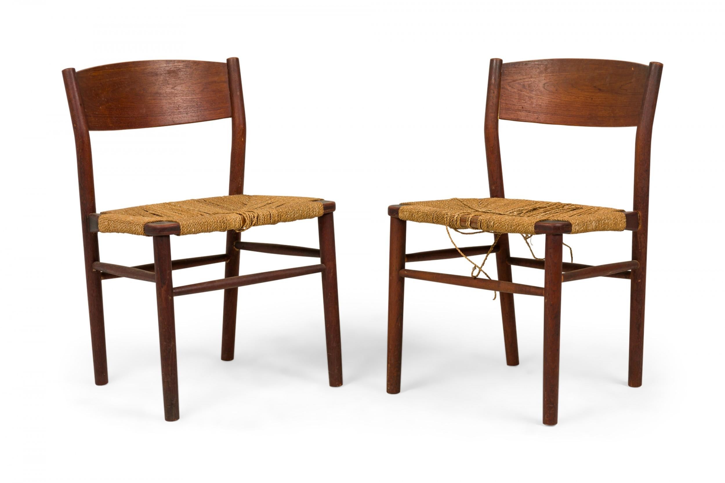 Scandinavian Modern Set of 11 Børge Mogensen Danish Mid-Century Teak & Woven Seagrass Dining Chairs For Sale