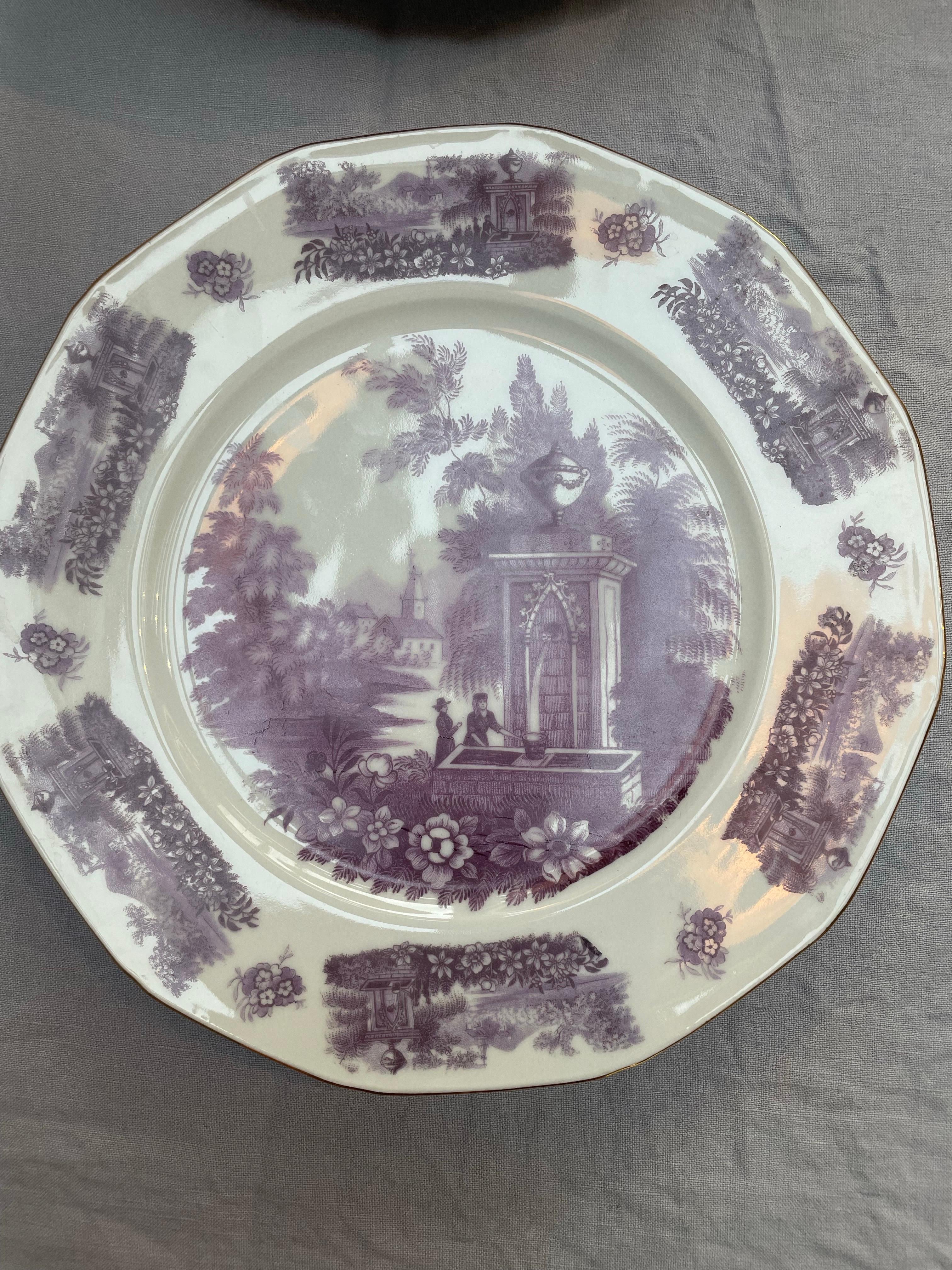 Set of 11 Early 20th Century Czech Purple Transferware Plates with Gilt Trim For Sale 4