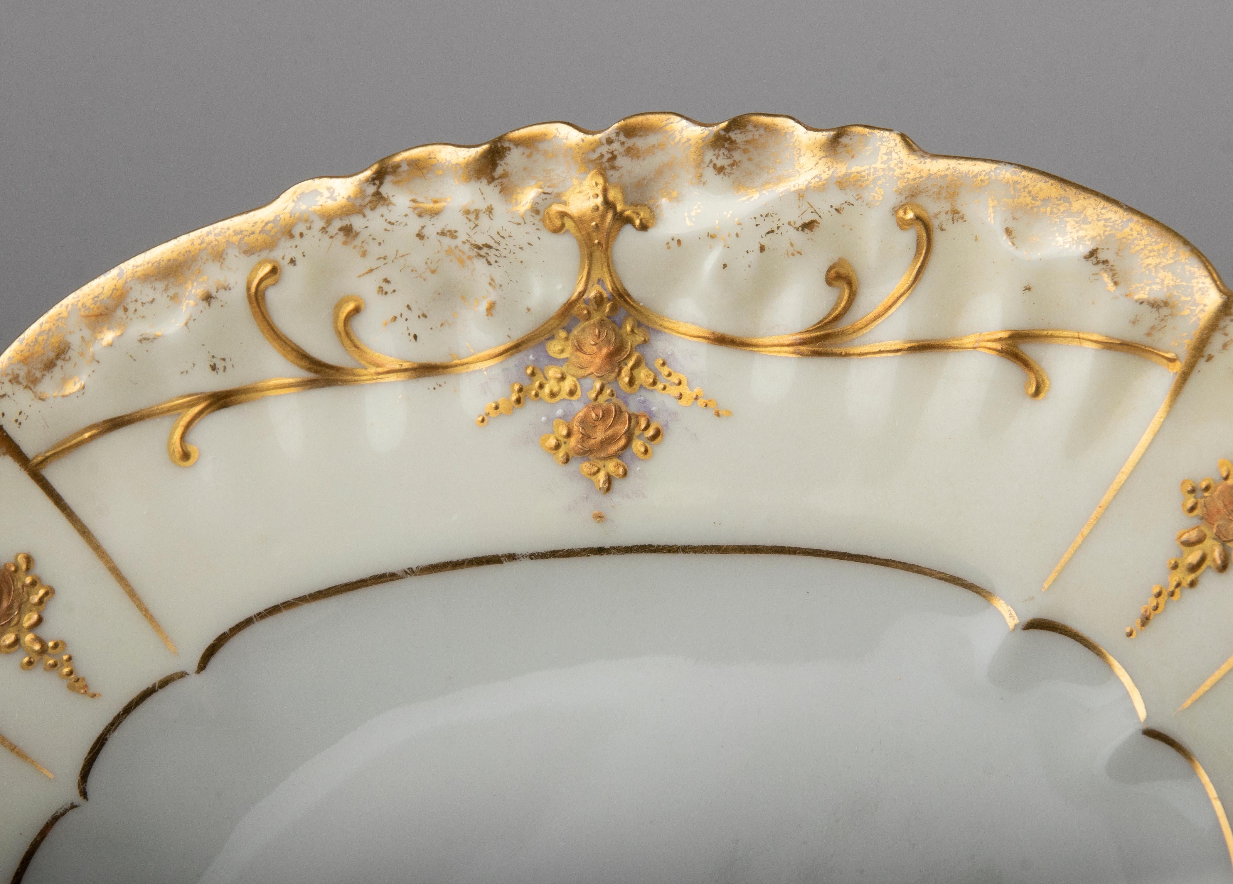 Set of 11 Early 20th Century Porcelain Dessert Plates Gilded by Limoges In Good Condition In Casteren, Noord-Brabant