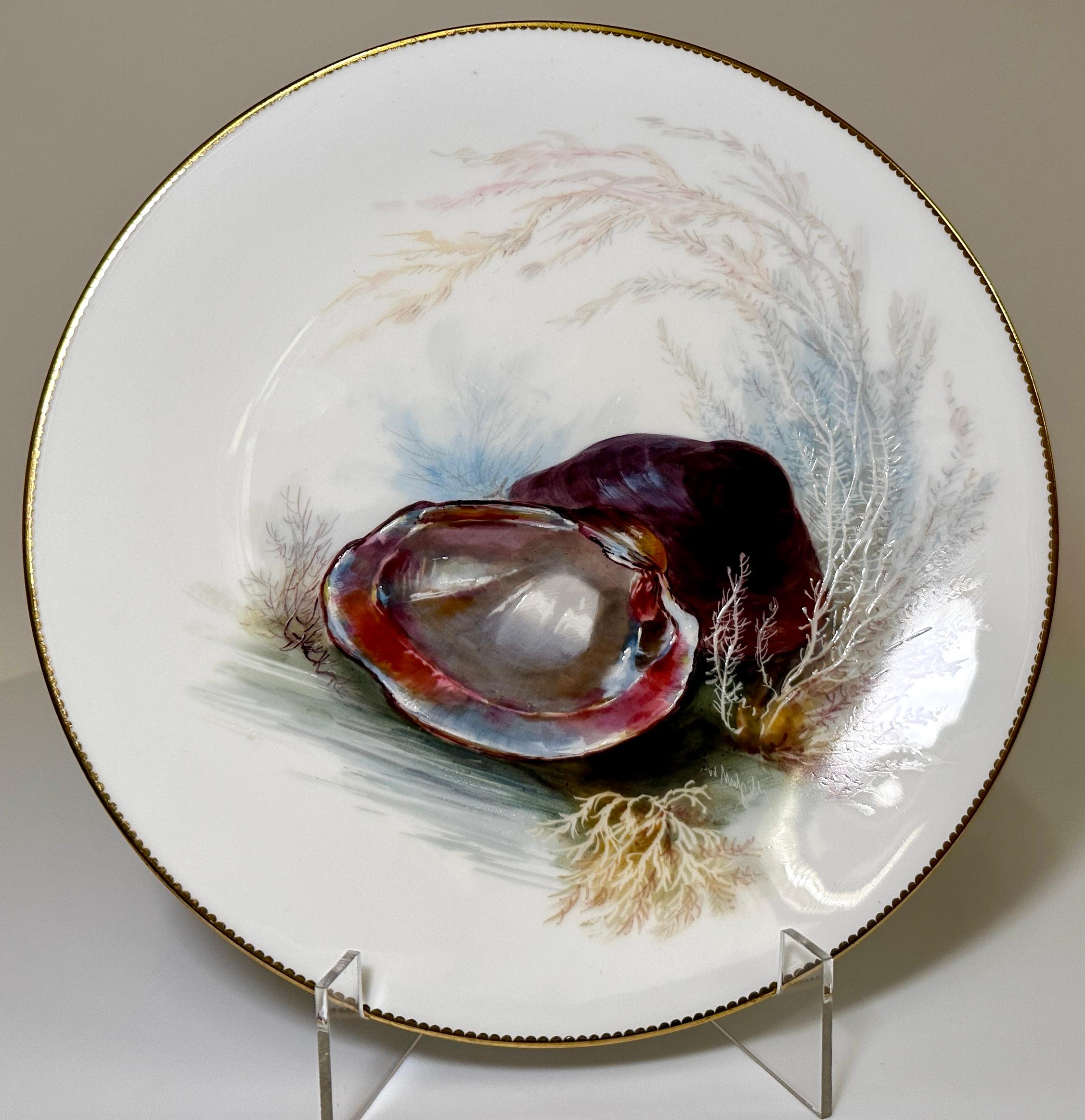 Set di 11 piatti di porcellana inglese Minton, circa 1880 in vendita 6