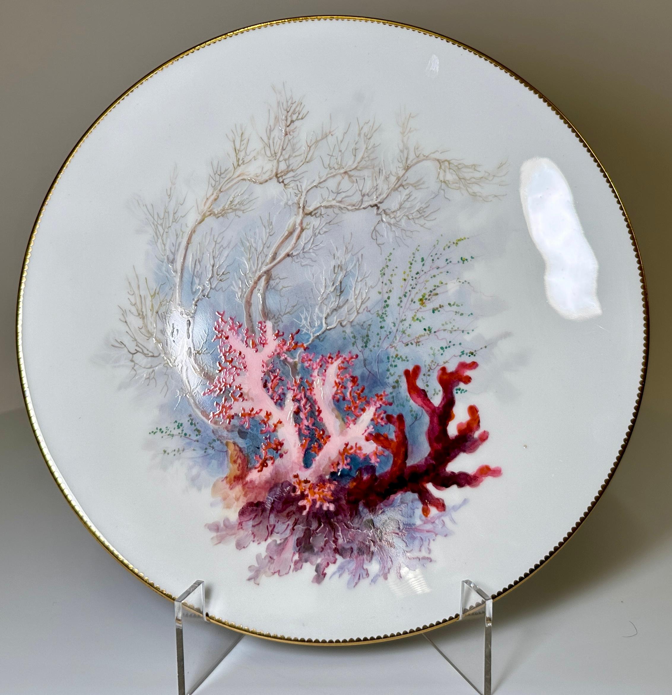 XIX secolo Set di 11 piatti di porcellana inglese Minton, circa 1880 in vendita
