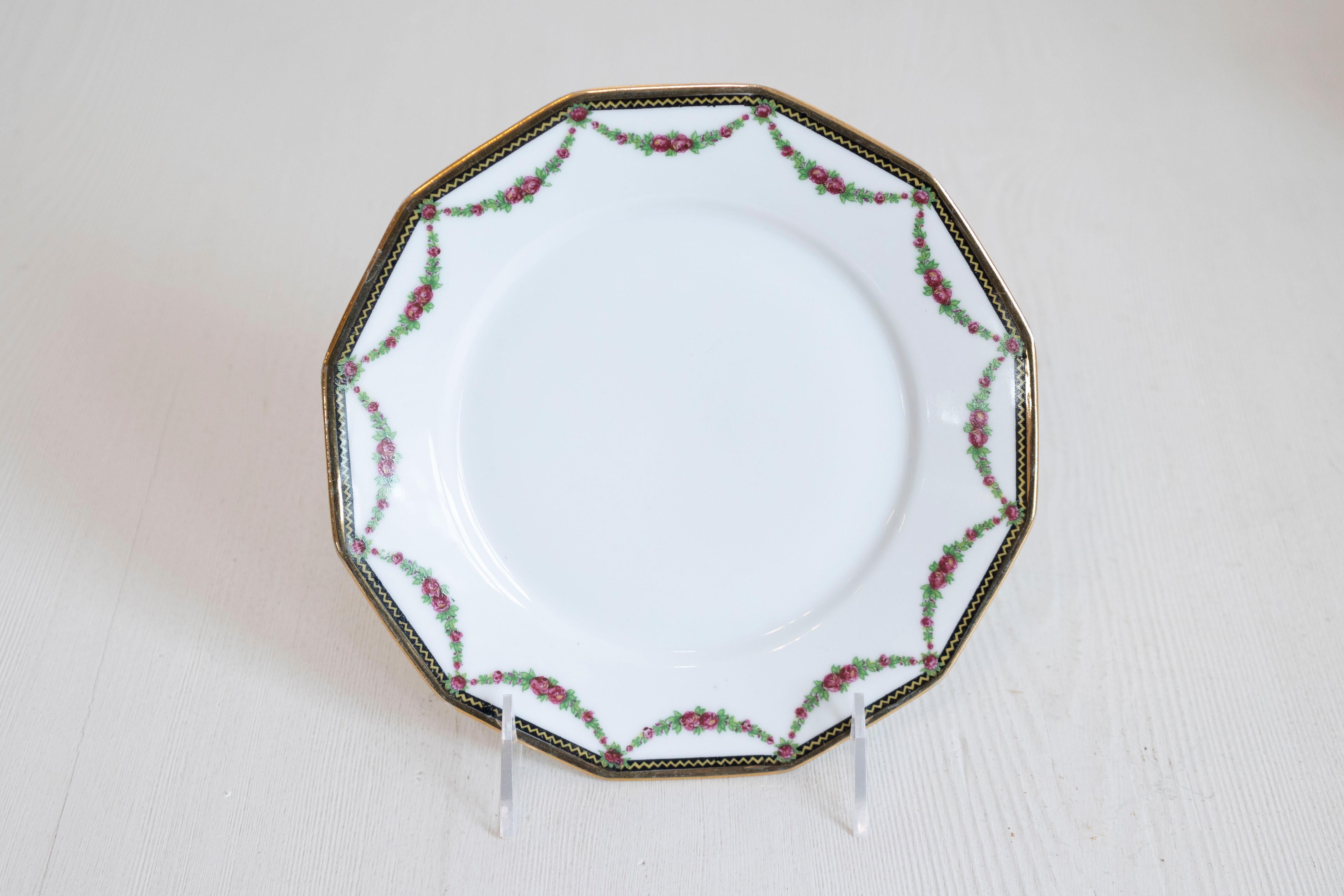 Lote de 11 platos y fuente de postre de porcelana francesa Larchevêque UML Limoges en venta 1