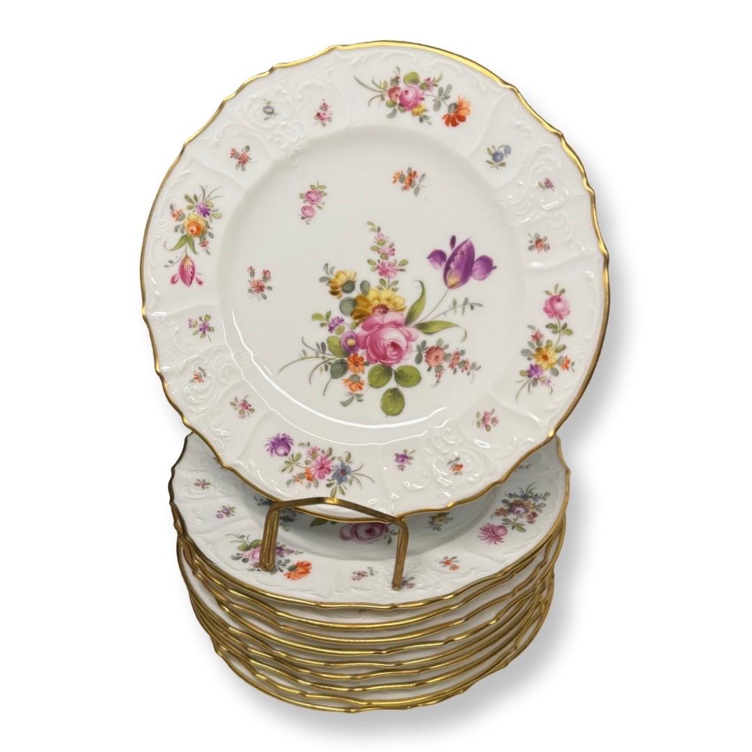 Juego de 11 platos de postre de porcelana de Saxe pintados a mano, principios del siglo XX 1
