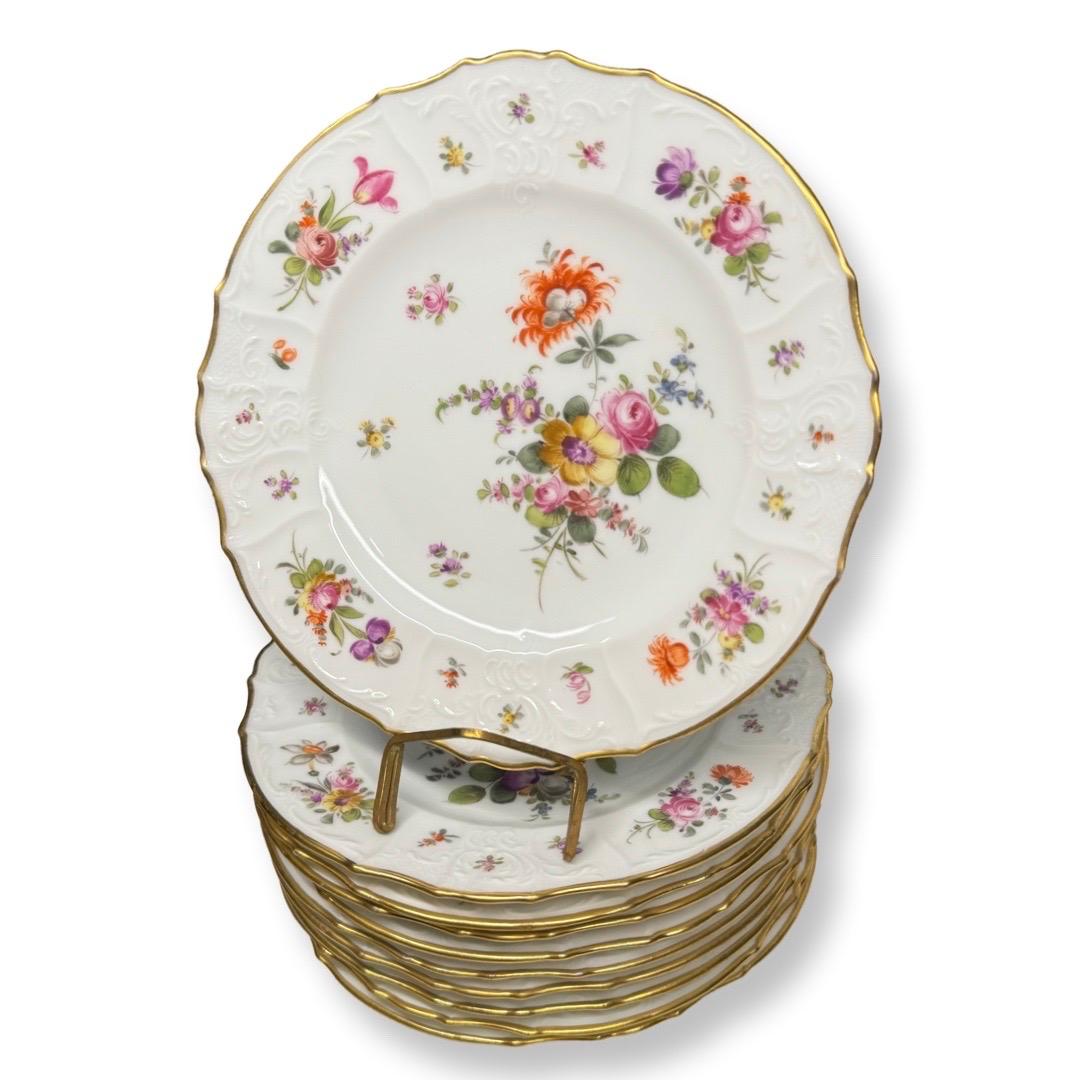 Juego de 11 platos de postre de porcelana de Saxe pintados a mano, principios del siglo XX 2