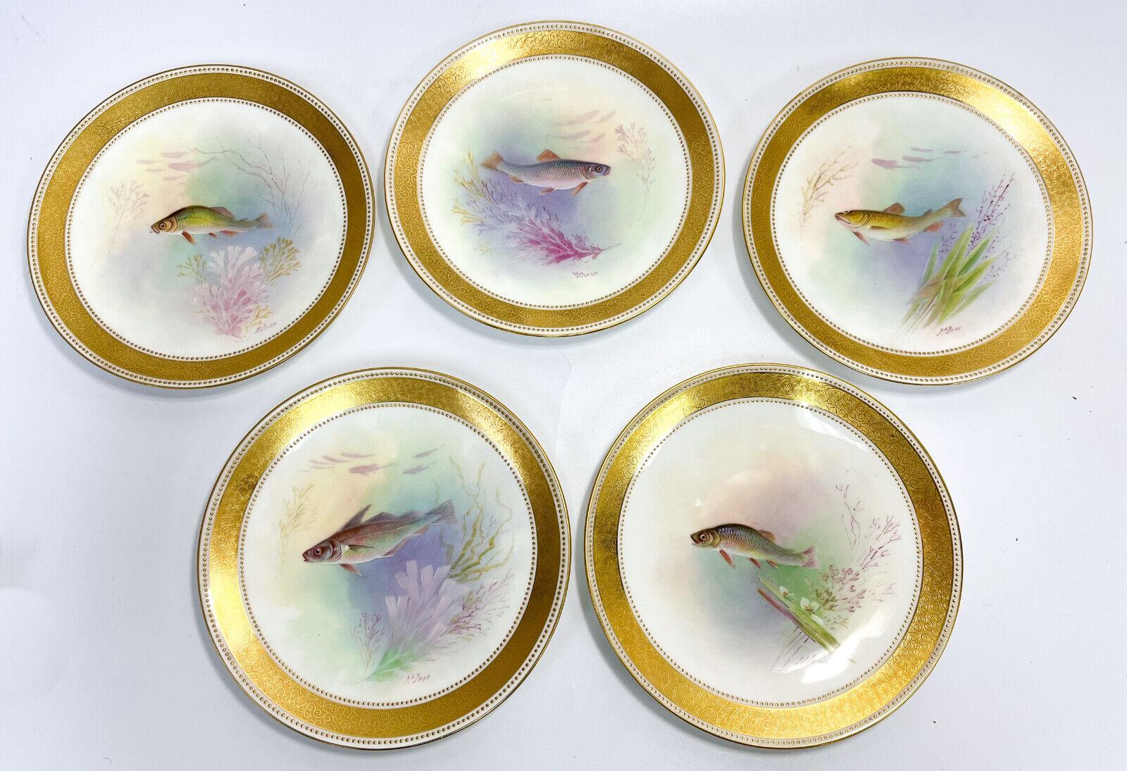 Hand-Painted Set of 11 Minton England Porcelain Hand Painted Fish Cabinet Plates, circa 1905 For Sale