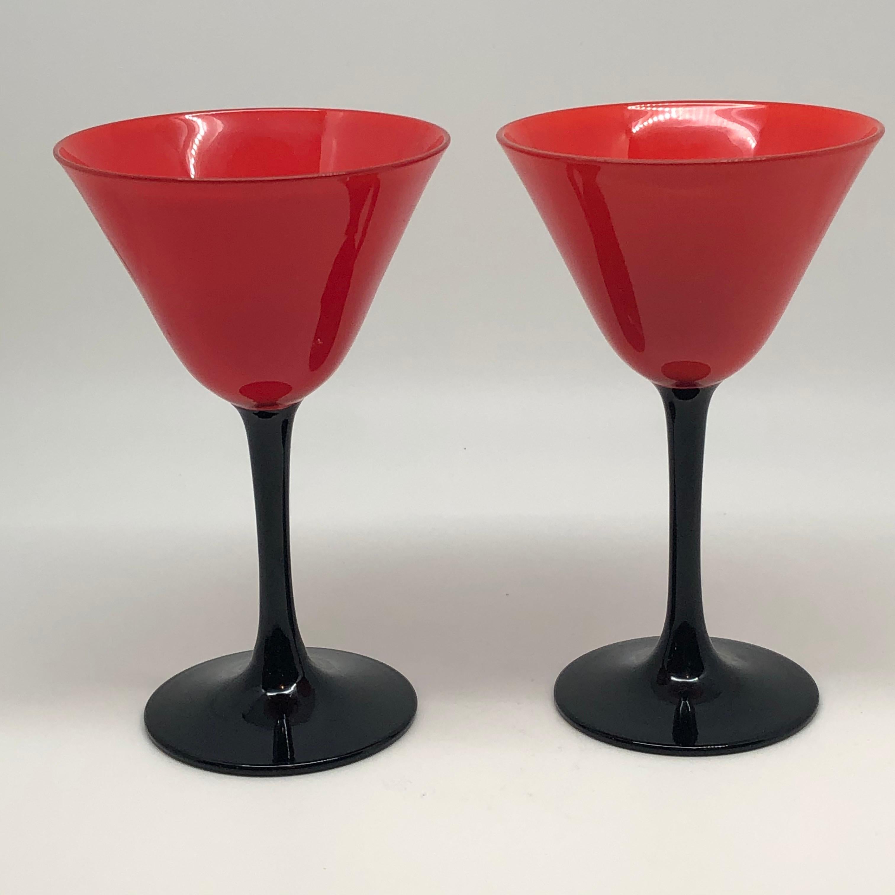 Set of 11 Pairpoint Art Deco Stemware Glasses with Red Tops and Black Stems In Good Condition In Boston, MA