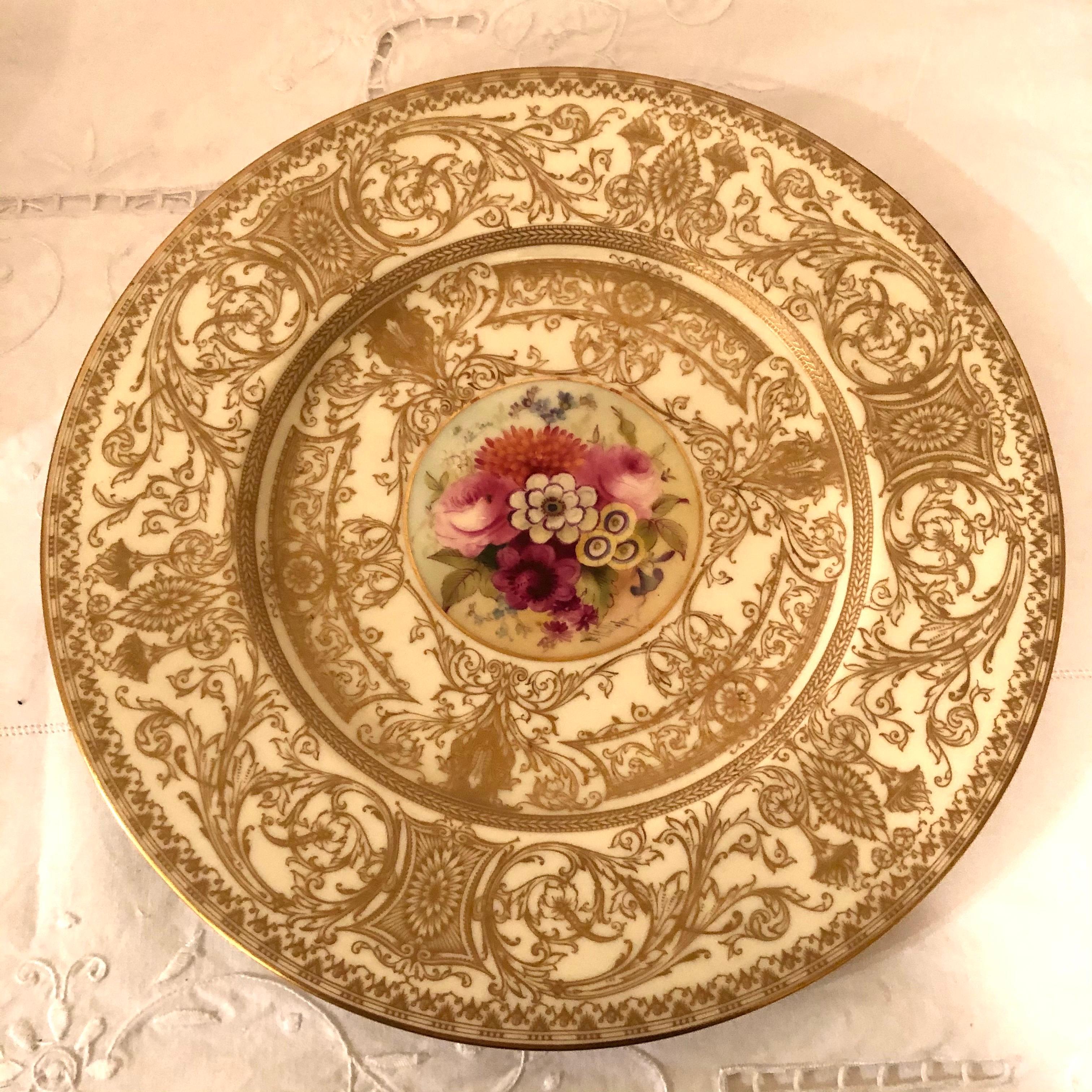 English Set of 11 Royal Worcester Dinner Plates Painted with Different Flower Bouquets For Sale