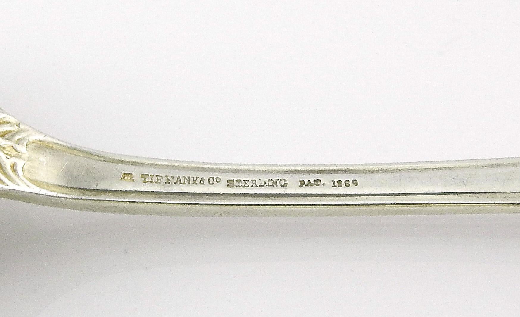 Set von 11 Tiffany & Co. Sterlingsilber-Tischlöffel mit Monogramm von Beekman im Zustand „Relativ gut“ in Washington Depot, CT