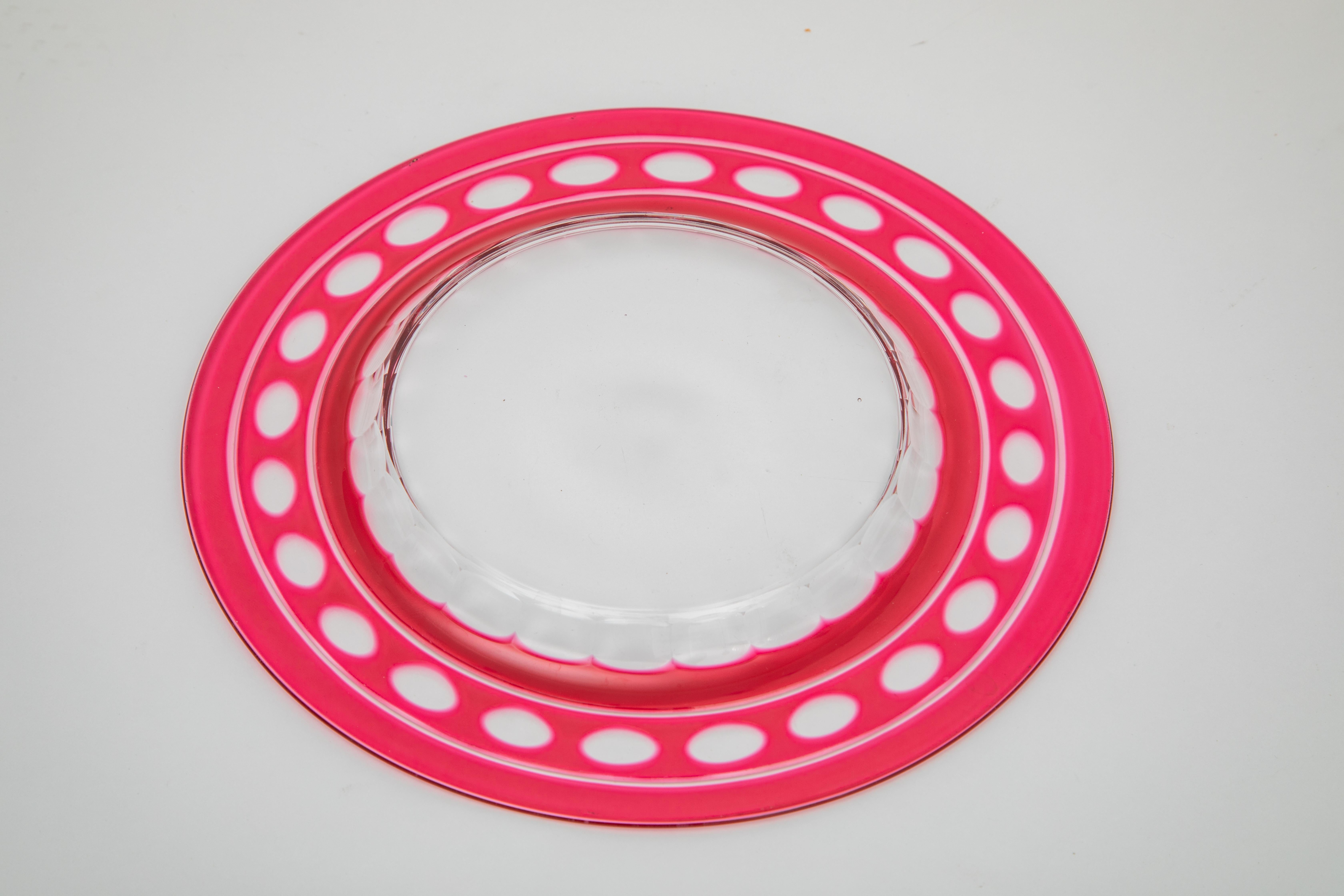 Hand-Crafted Set of 11 Val Saint Lambert Ruby Clear Crystal Glass Plates. Antique Circa 1920