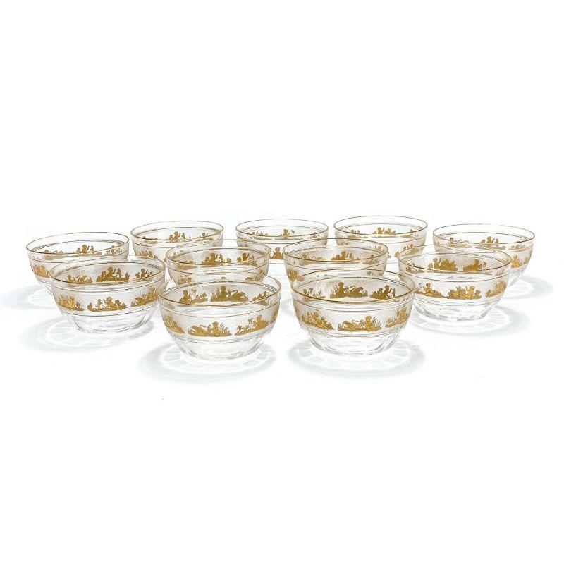 Set of 11 val St Saint Lambert glass berry bowls in danse de flore clear gilt
11 Val St Saint Lambert cut glass berry bowls in Danse De Flore clear. Beautiful gilt antiquity dancing scenes to the frosted circular band.

Additional