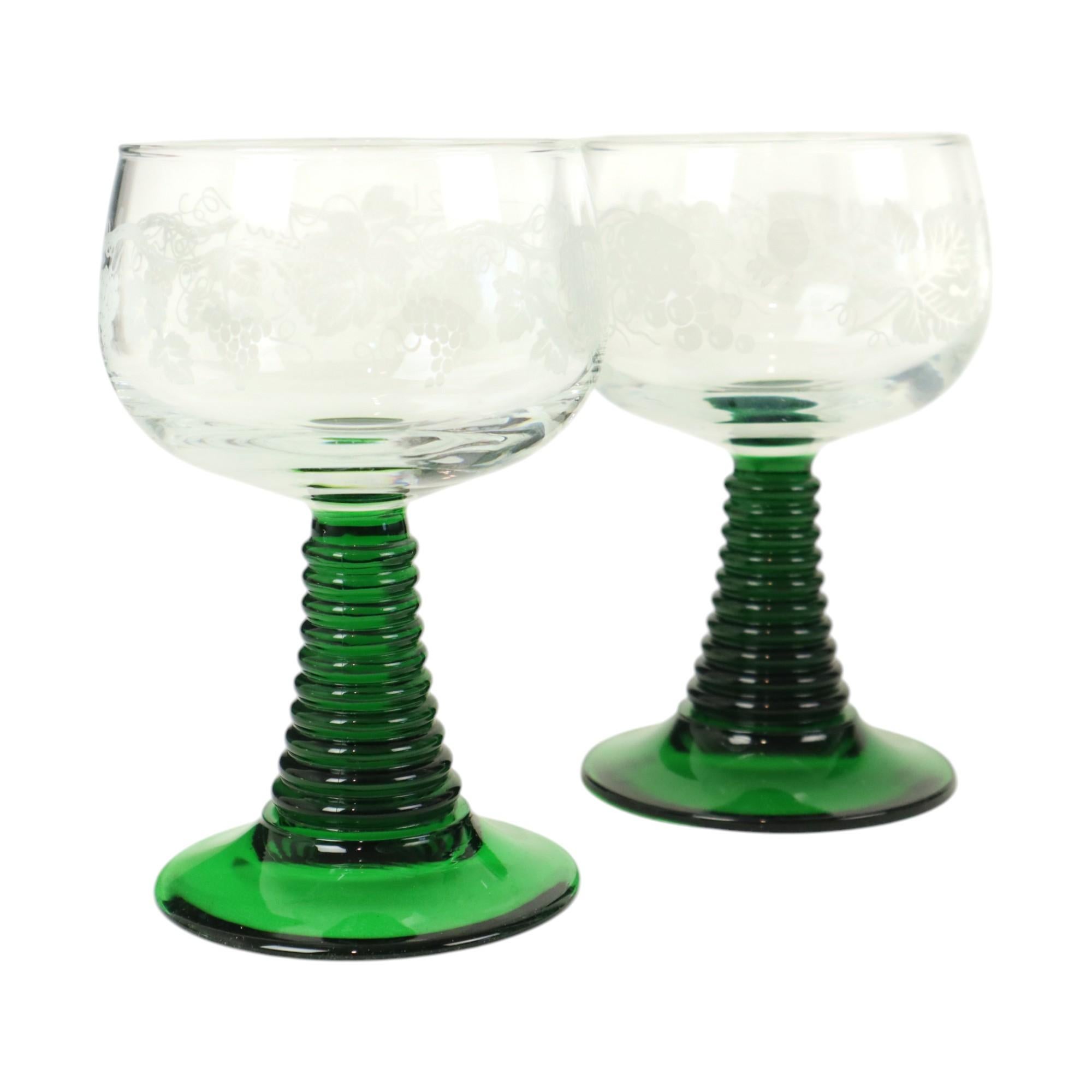 Set di 11 bicchieri da vino Vintage Luminarc Roemer con base a coste verde 6