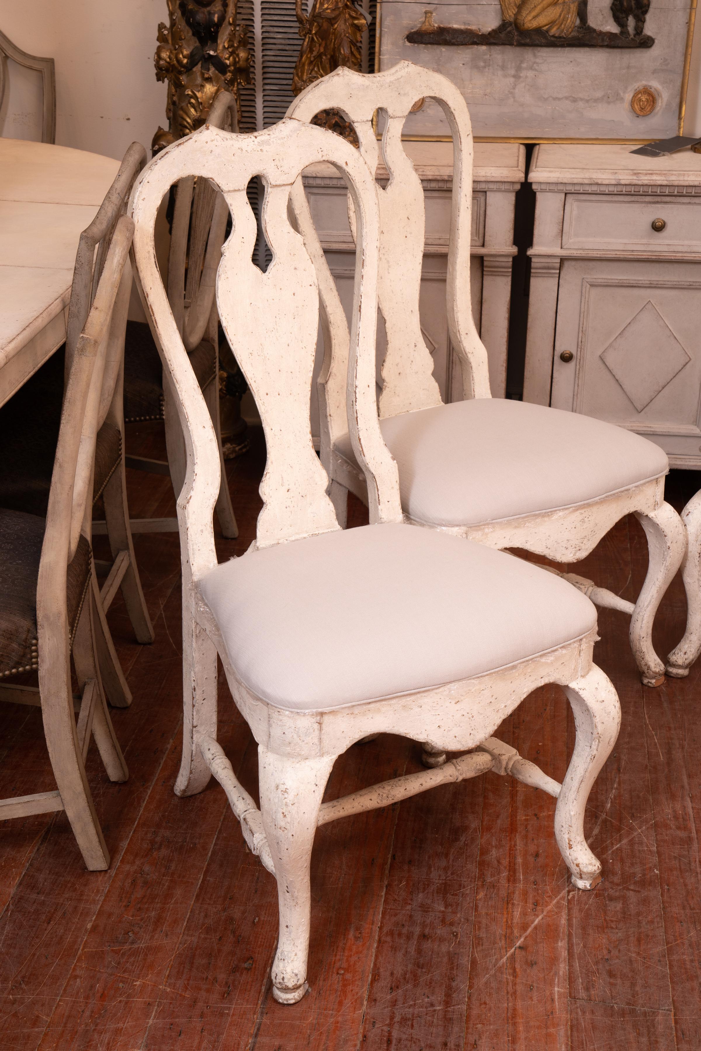 Gustavian Set of 12 19th Century Painted Dining Chairs