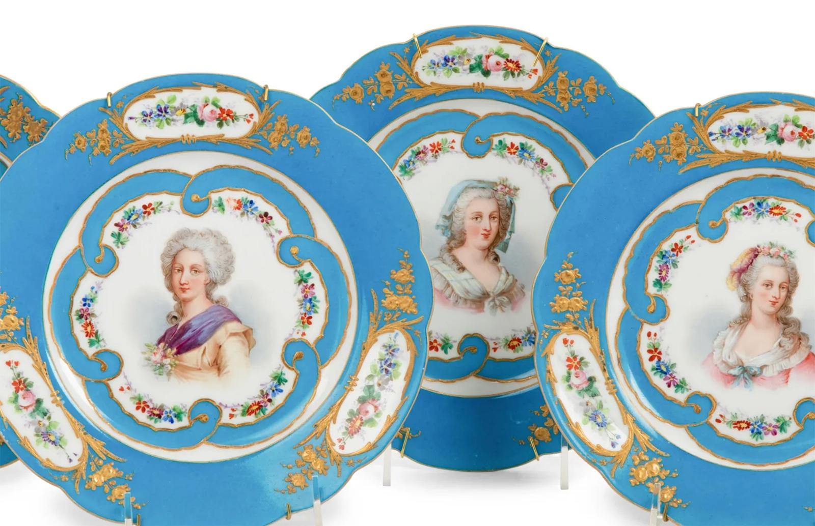 Set of 12 19th Century Sèvres Porcelain Plates In Good Condition For Sale In Salt Lake City, UT