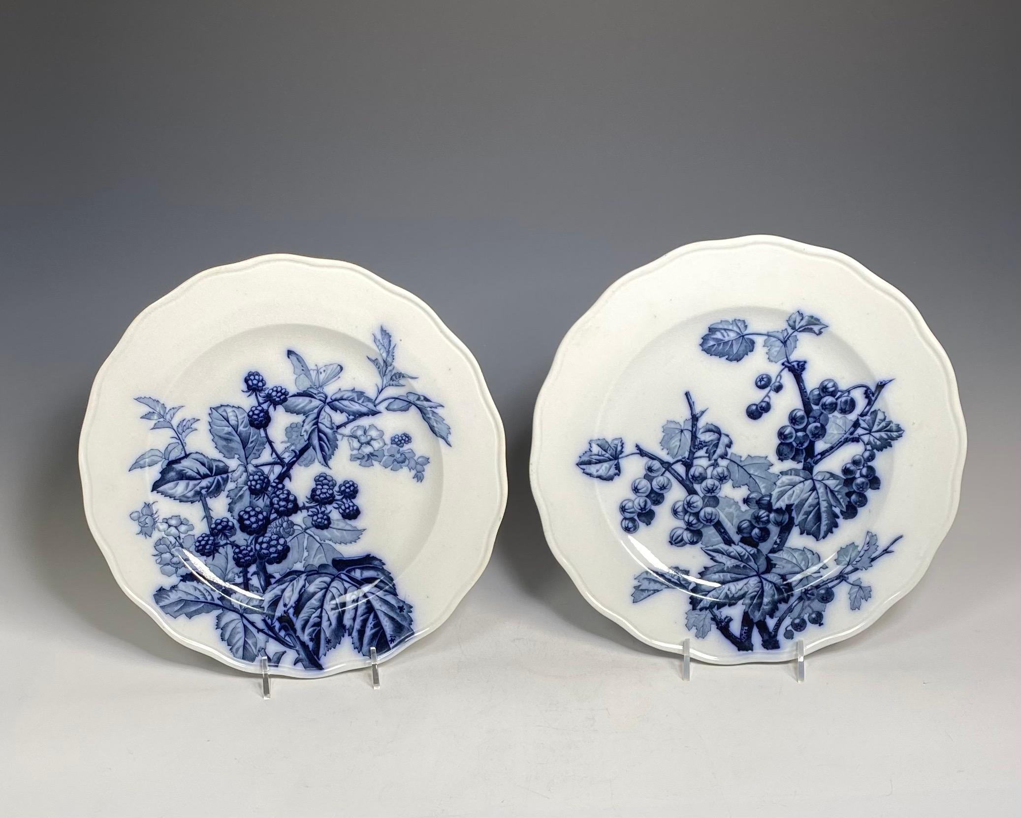 Lote de 12 Platos de Frutas Aesthetic Movement Blue Transfer Brown, Westhead & Moore Movimiento estético en venta