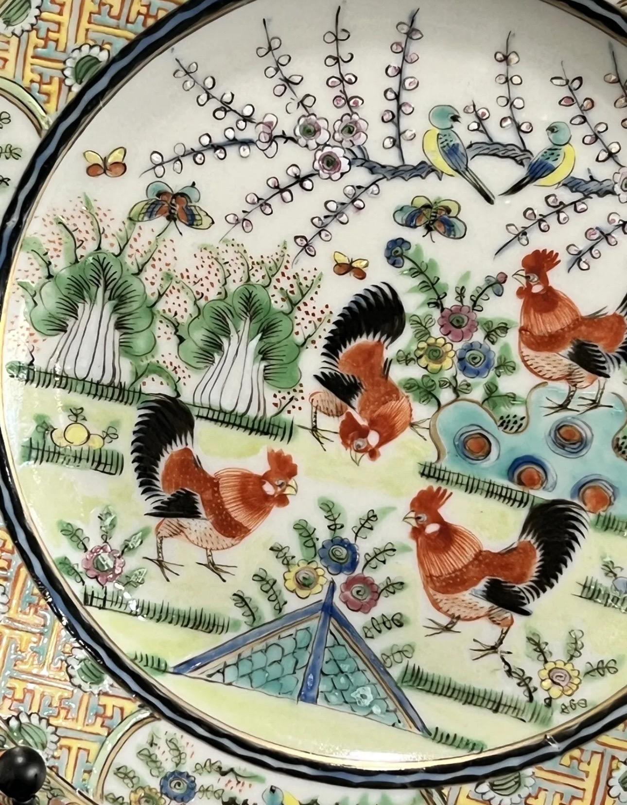 Set Of 12 Antique Chinese Porcelain Dishes With Chicken Theme For Sale 1