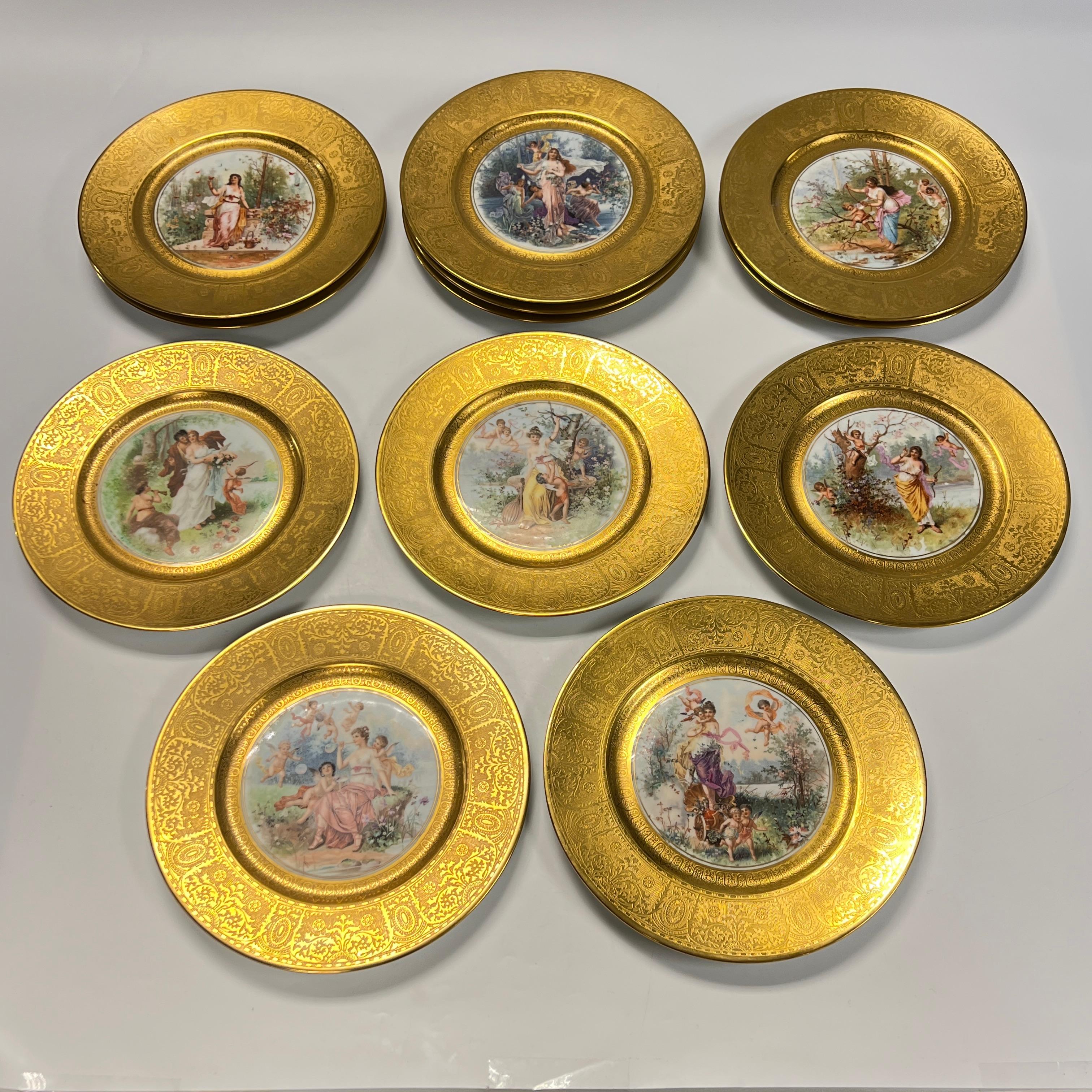Doré Lot de 12 assiettes de cabinet néoclassiques anciennes finement dorées en vente