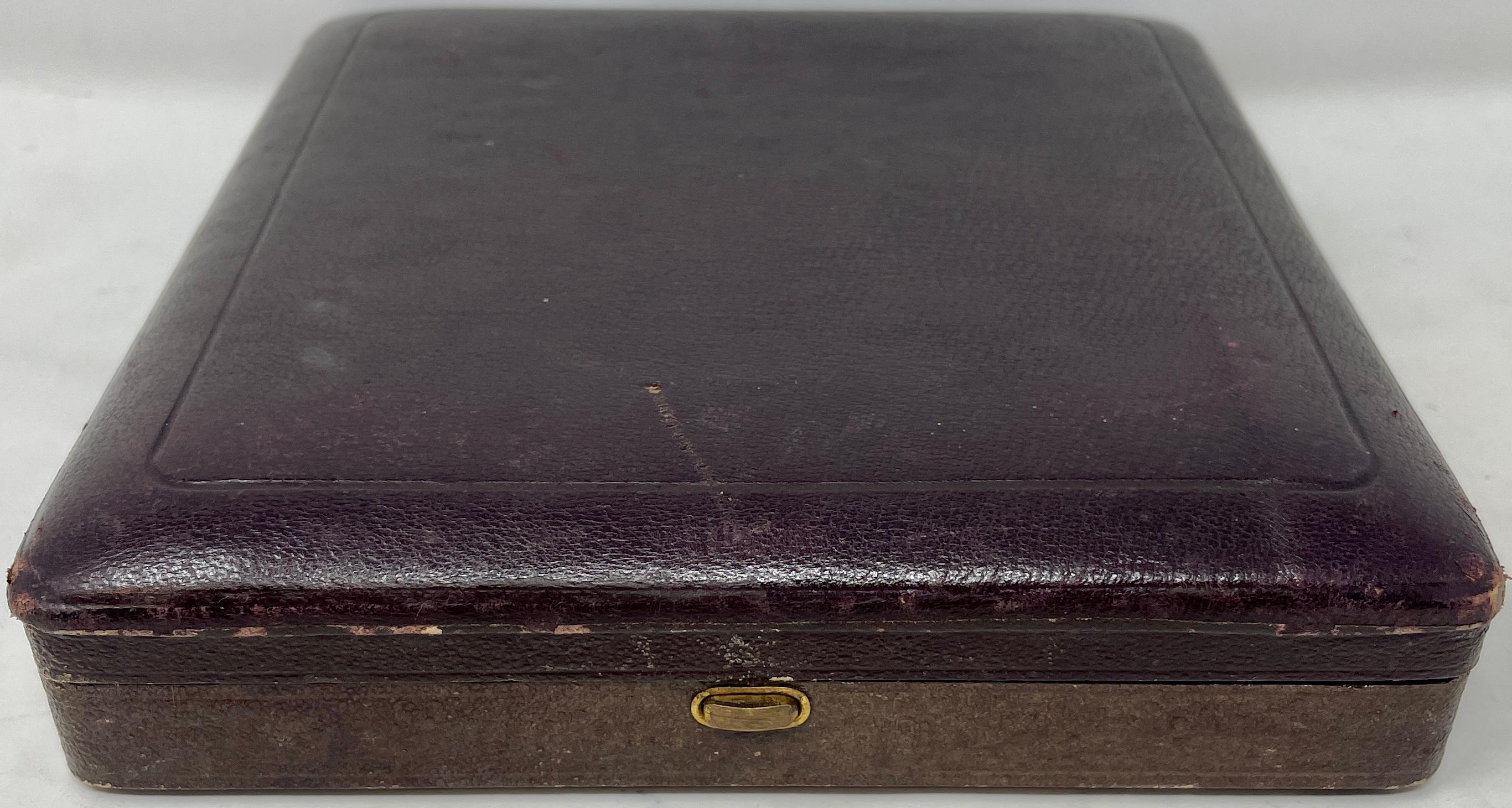 Set von 12 antiken französischen Silber-Austerngabeln mit Punzierung in Etui, um 1885. im Angebot 4