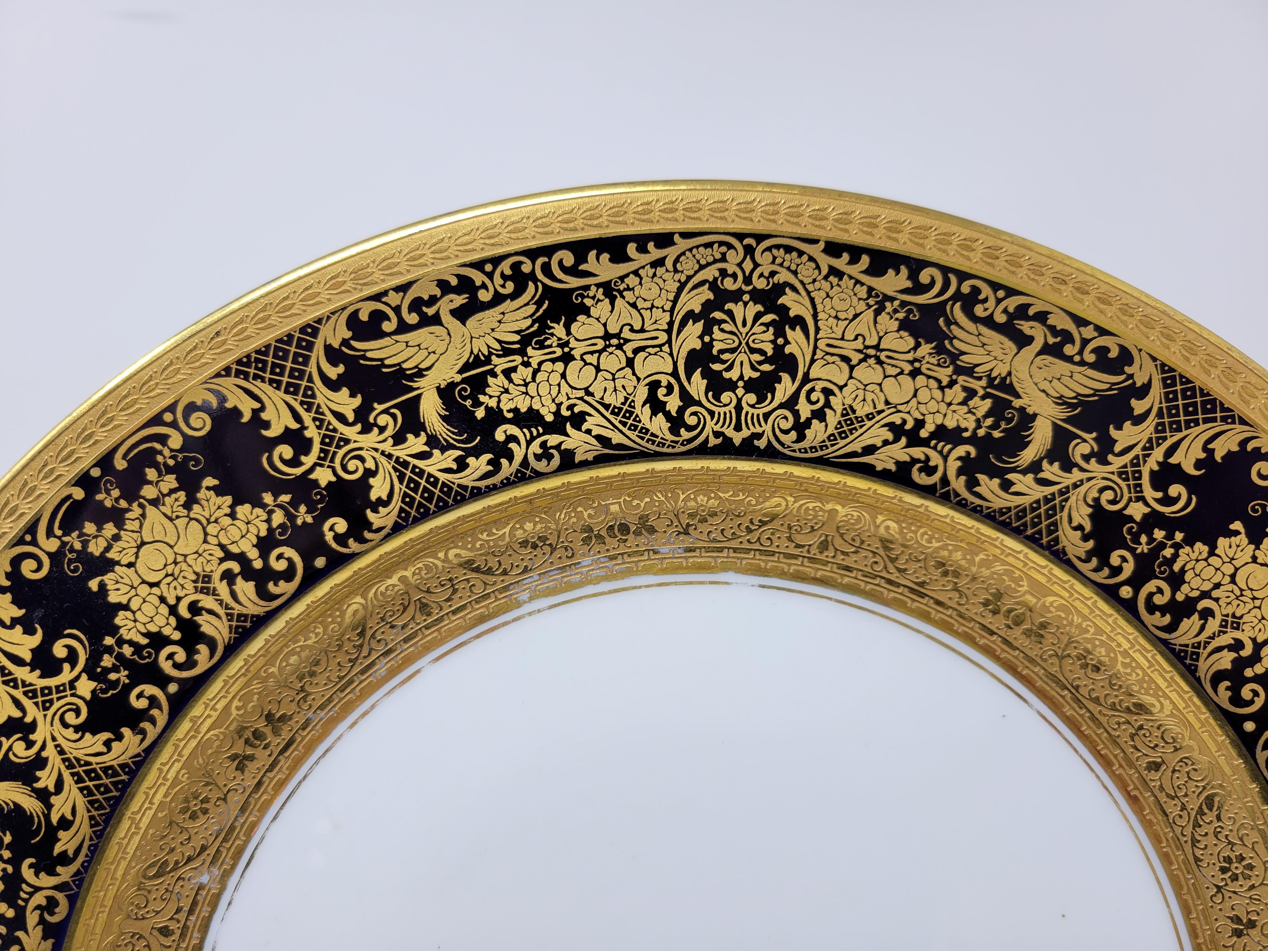 Set of 12 Antique Gold-Etched Cobalt Blue Dining Plates  In Good Condition In New Orleans, LA