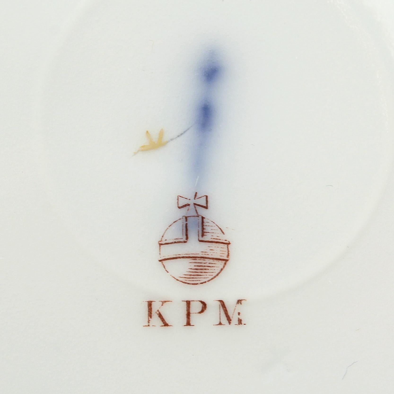 Set of 12 Antique KPM Royal Berlin Porcelain Reliefzierat Dinner Plates in Puce 7