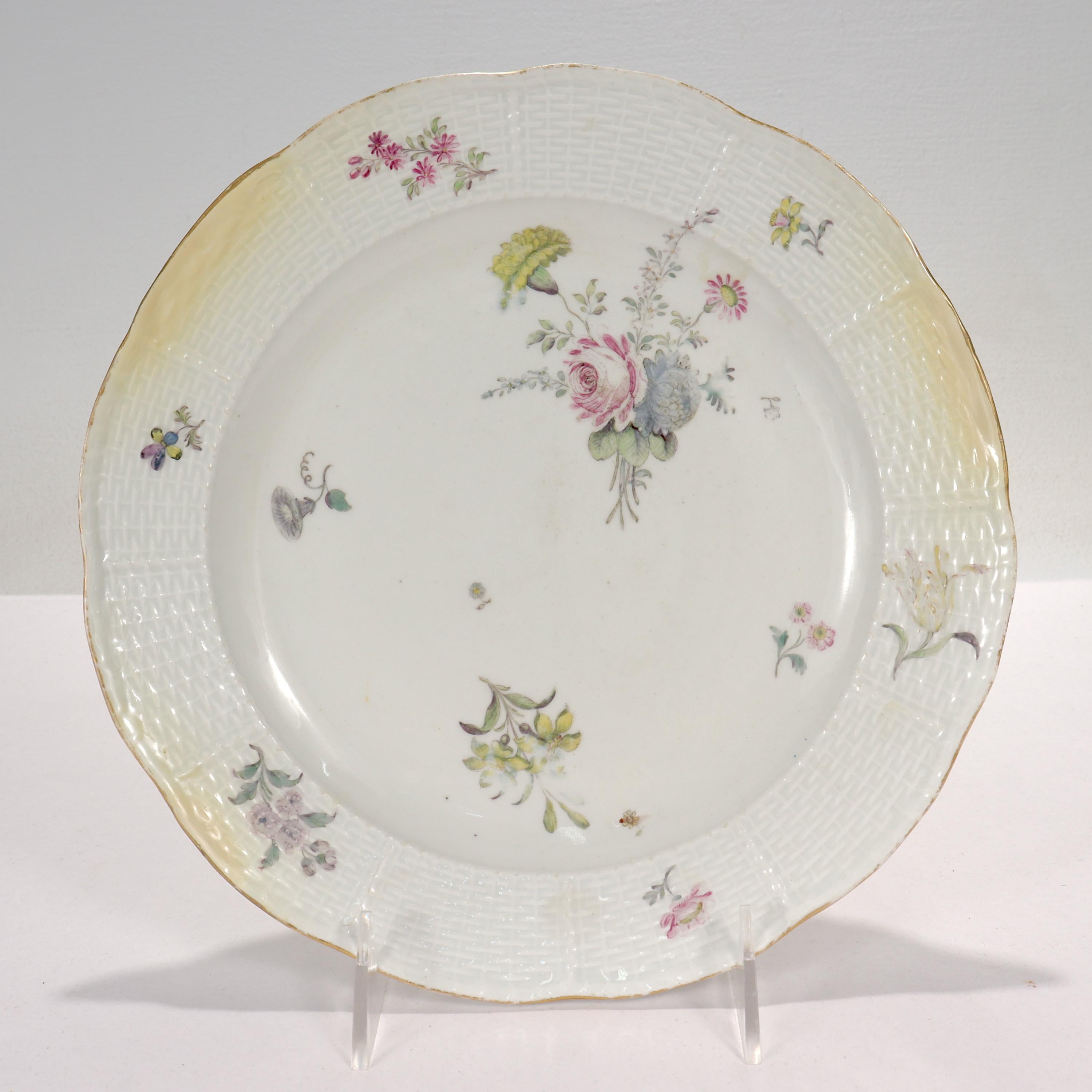 Set of 12 Antique Meissen Porcelain 'Old Ozier' Pattern Cabinet or Dinner Plates For Sale 4