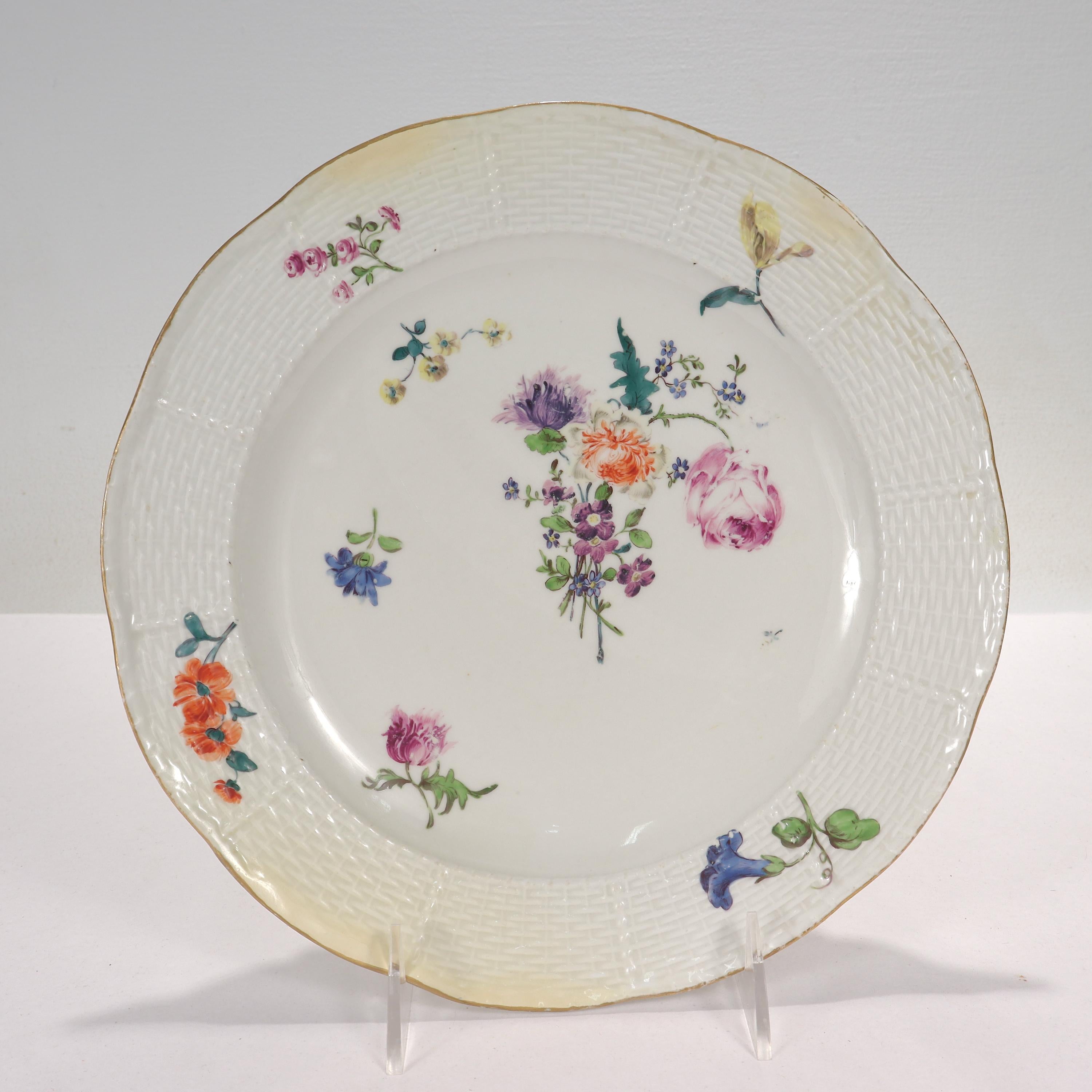 Set of 12 Antique Meissen Porcelain 'Old Ozier' Pattern Cabinet or Dinner Plates For Sale 4