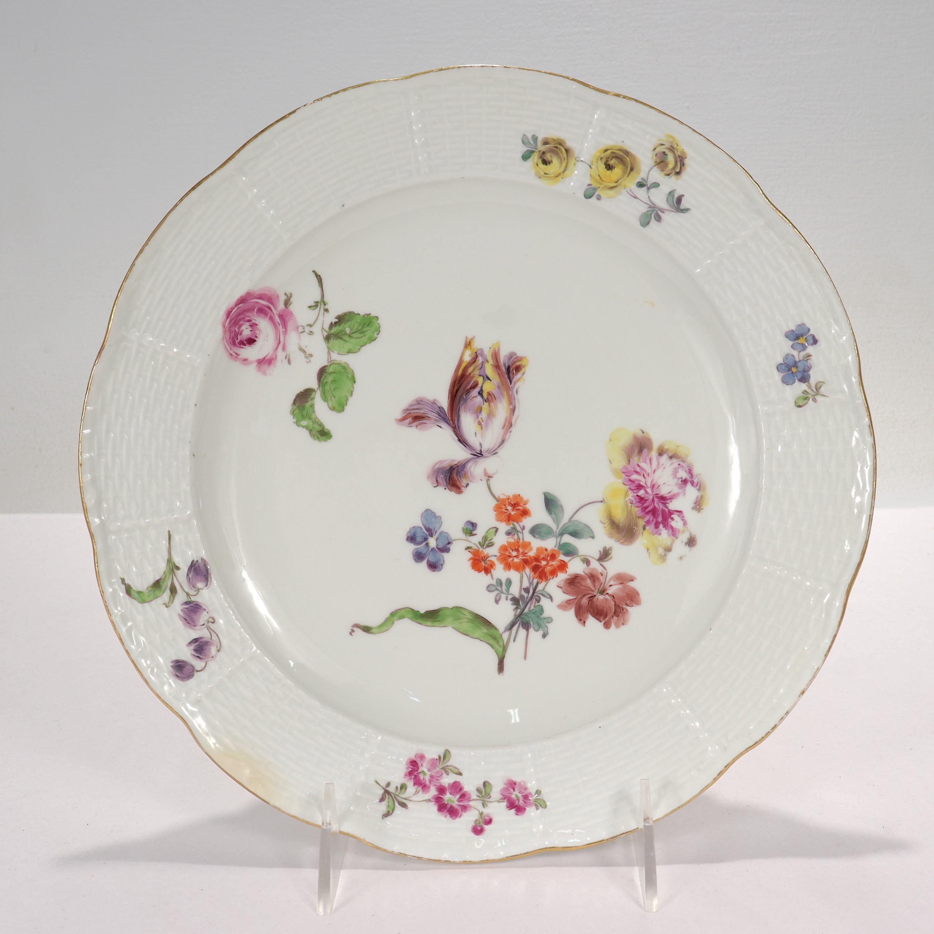 Painted Set of 12 Antique Meissen Porcelain 'Old Ozier' Pattern Cabinet or Dinner Plates For Sale