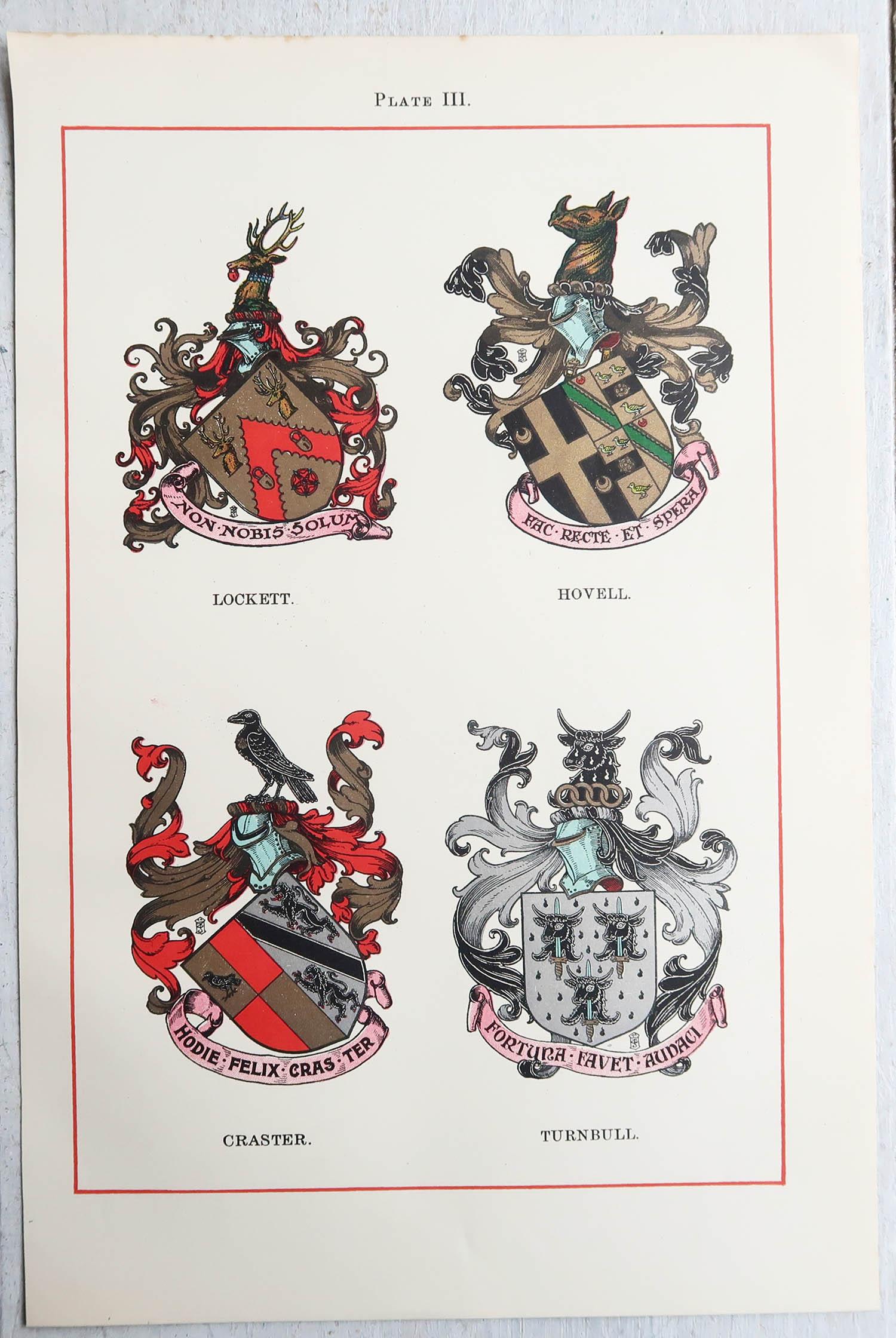 Anglais Ensemble de 12 estampes anciennes d'armoiries de famille anglaise C.1900 en vente
