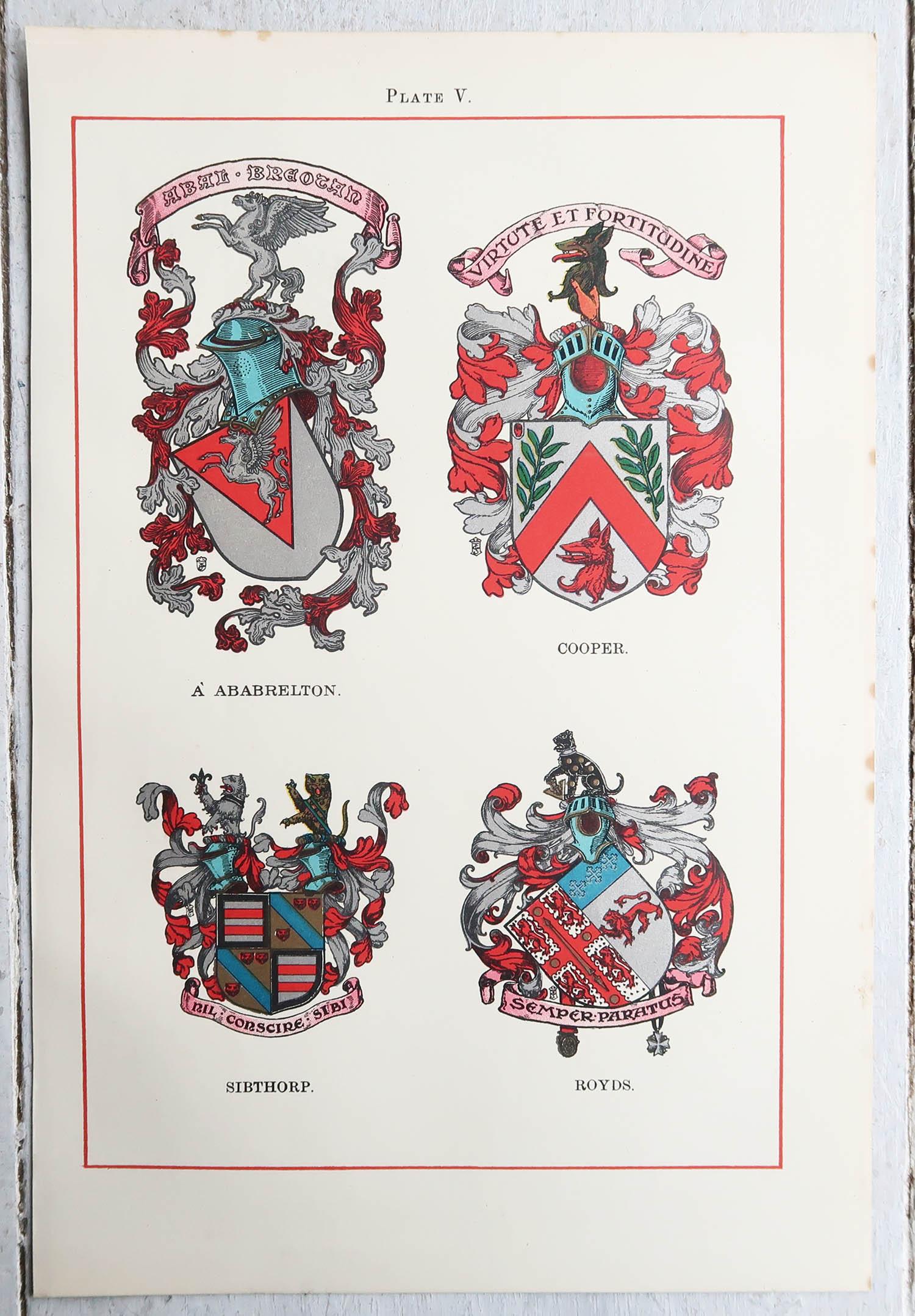Ensemble de 12 estampes anciennes d'armoiries de famille anglaise C.1900 Bon état - En vente à St Annes, Lancashire