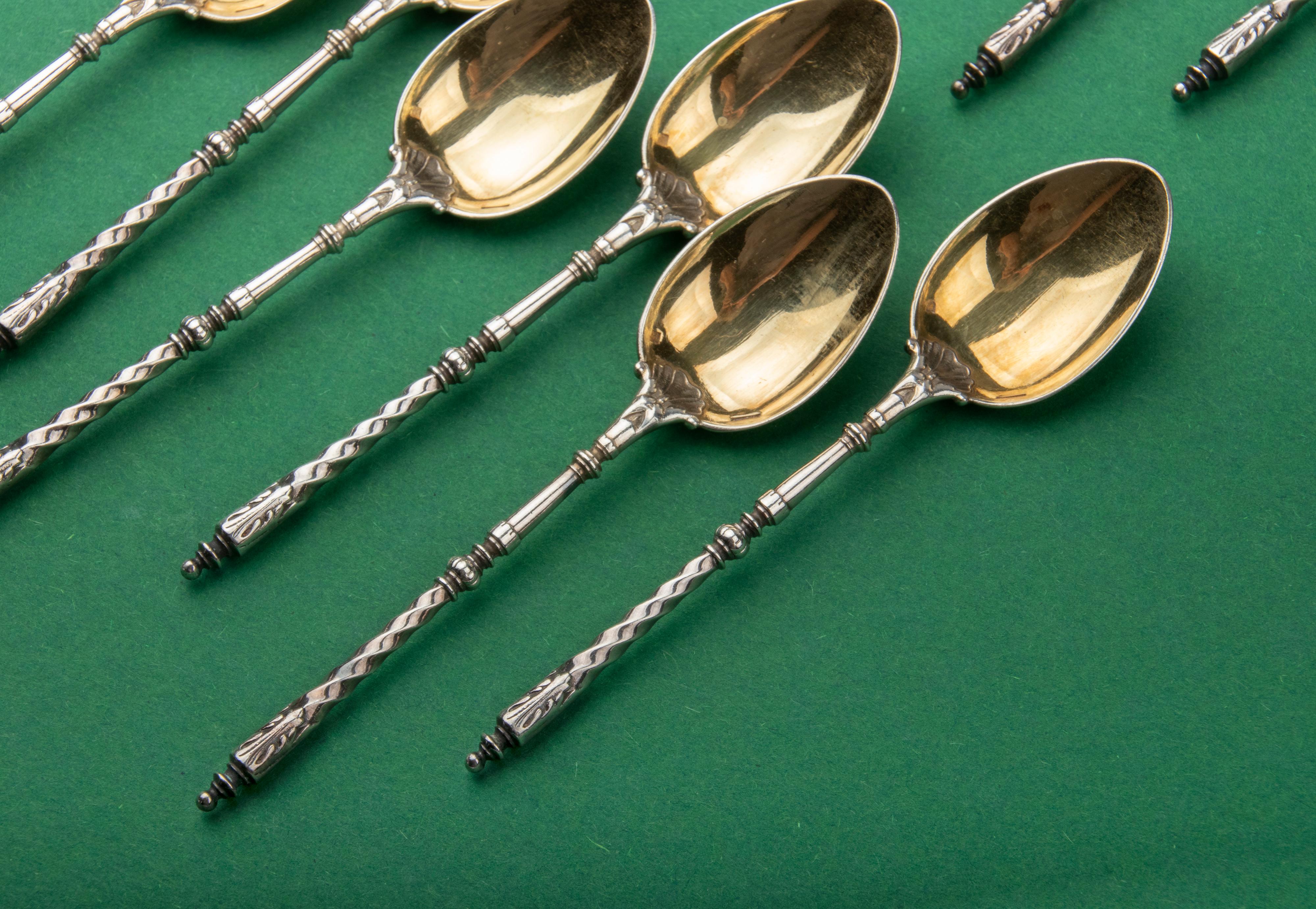 French Set of 12 Antique Silver-Plated and Gilded Tea spoons made by Christofle For Sale