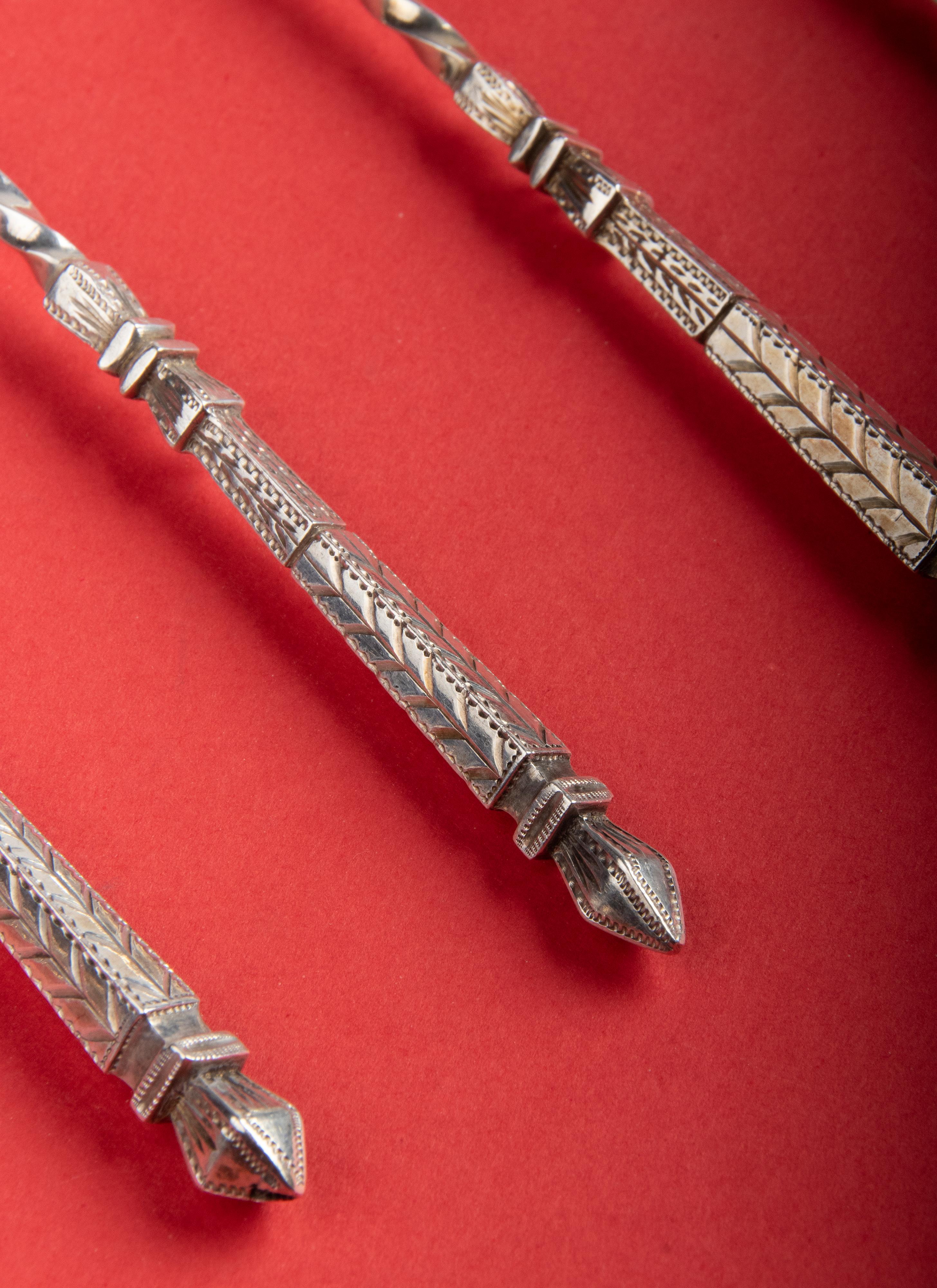Set of 12 Antique Silver Plated Oyster Forks 11