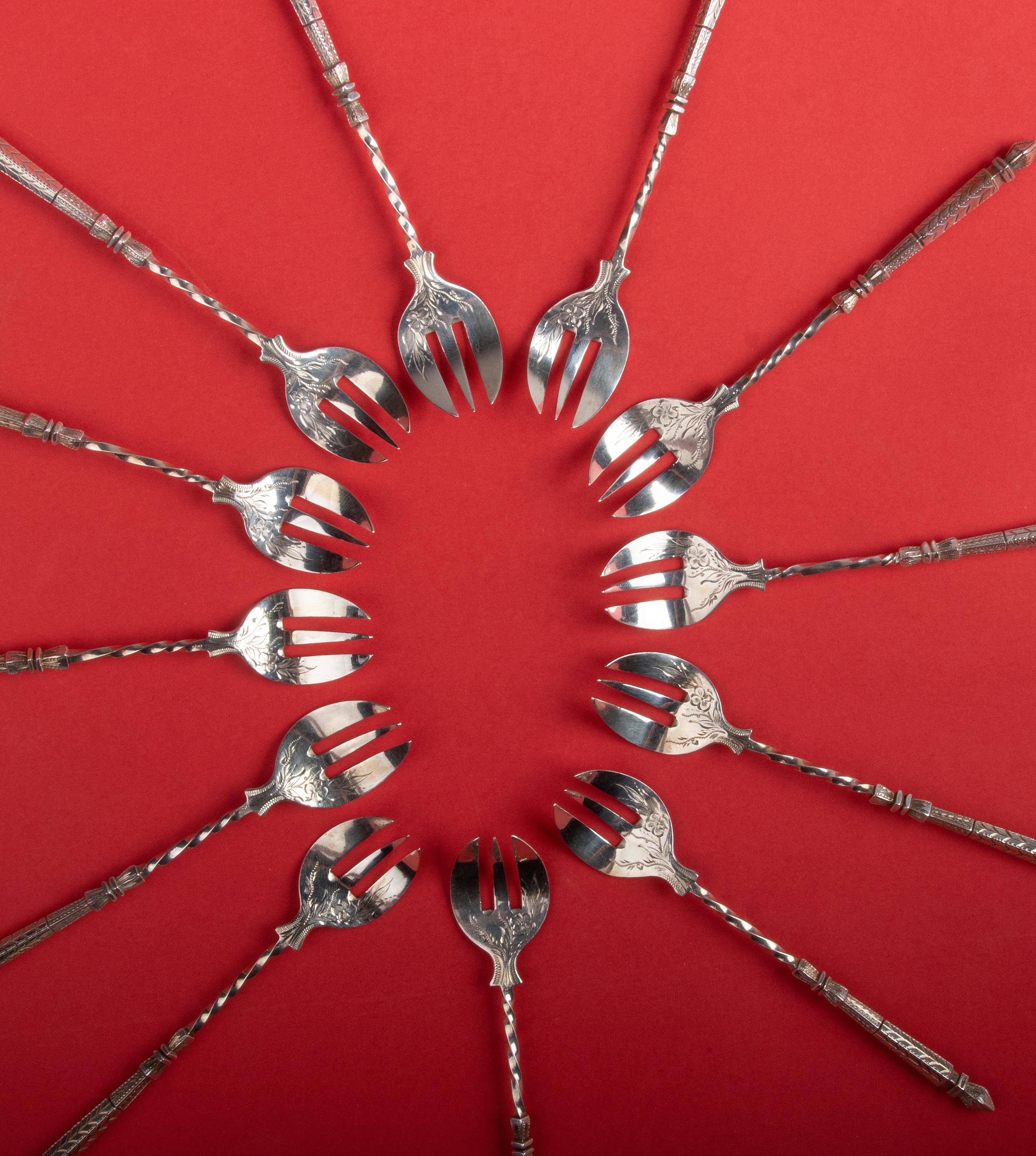 Set of 12 Antique Silver Plated Oyster Forks 1