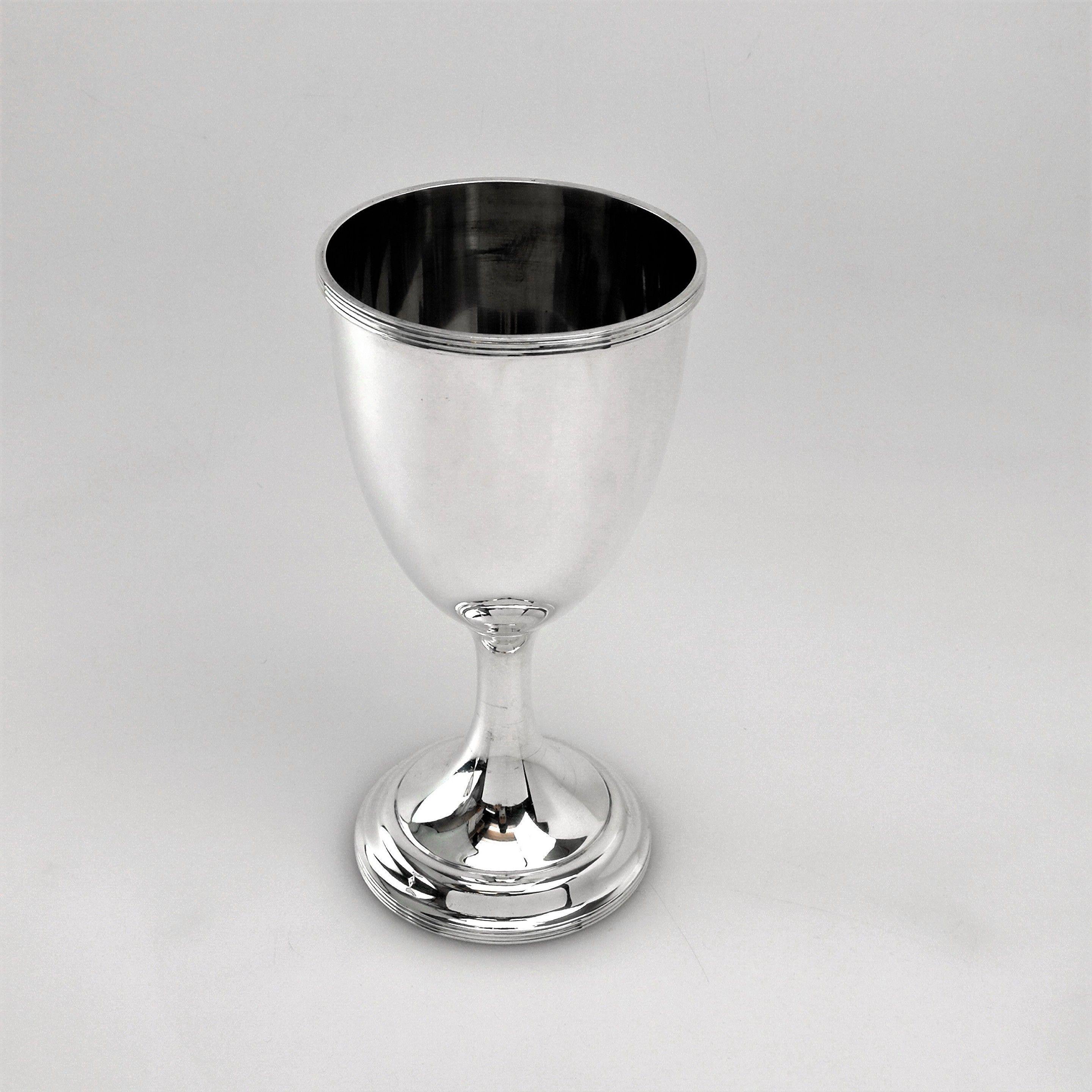 American Set of 12 Antique Sterling Silver Goblets / Wine Glasses, U.S.A, circa 1900