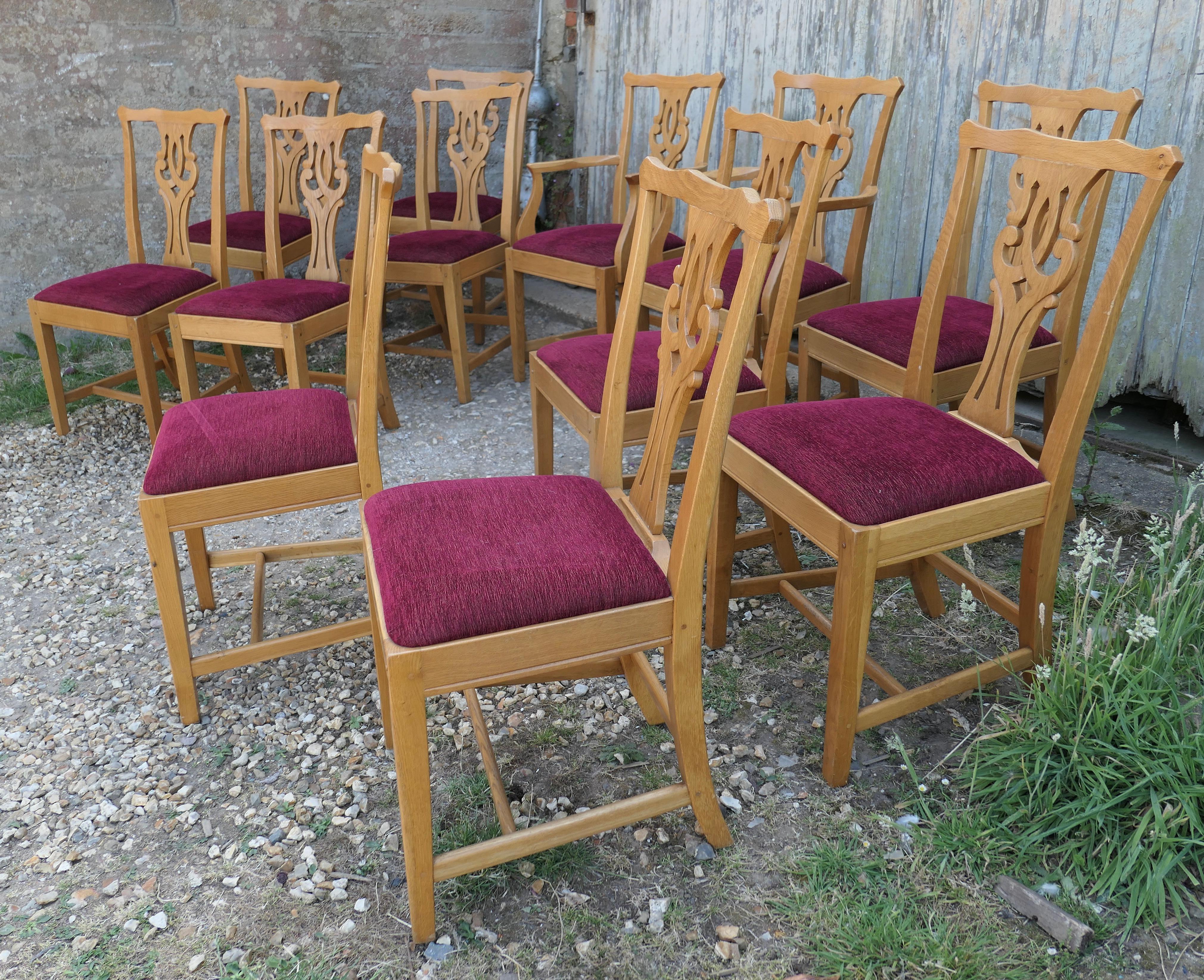Set of 12 Arts and Crafts Golden Oak Chippendale Dining Chairs In Good Condition In Chillerton, Isle of Wight