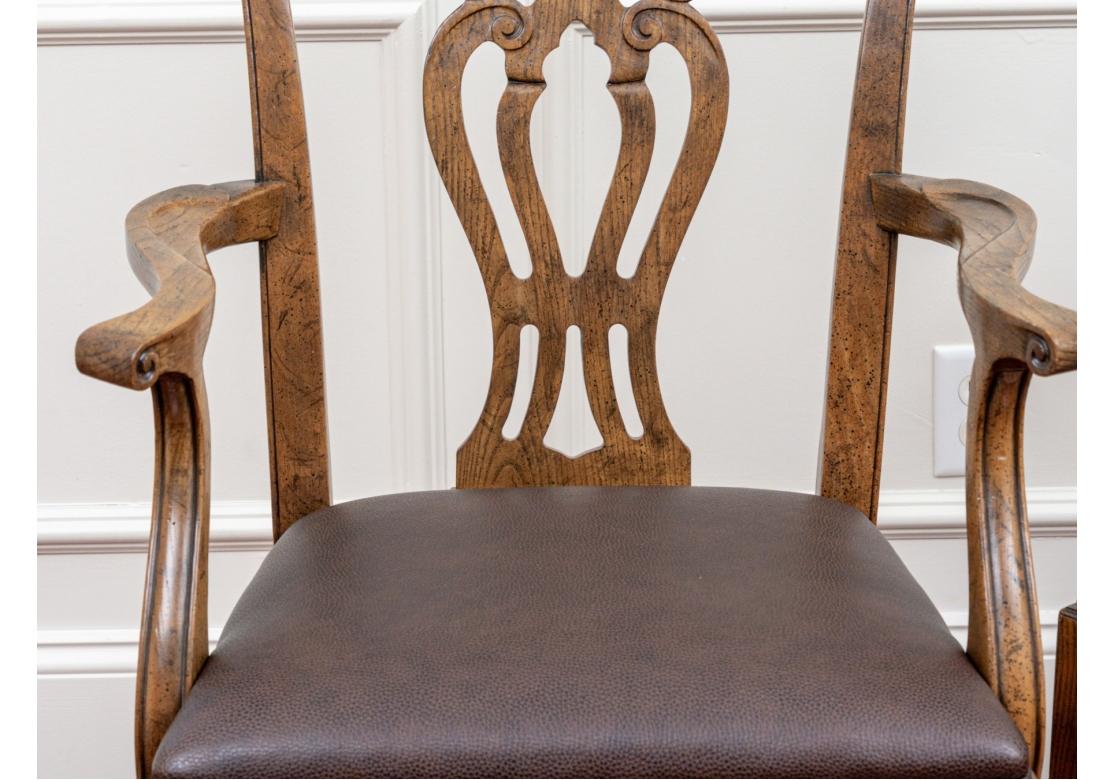 Ensemble de 12 chaises de salle à manger Baker Furniture - 4 fauteuils et 8 chaises d'appoint en vente 10