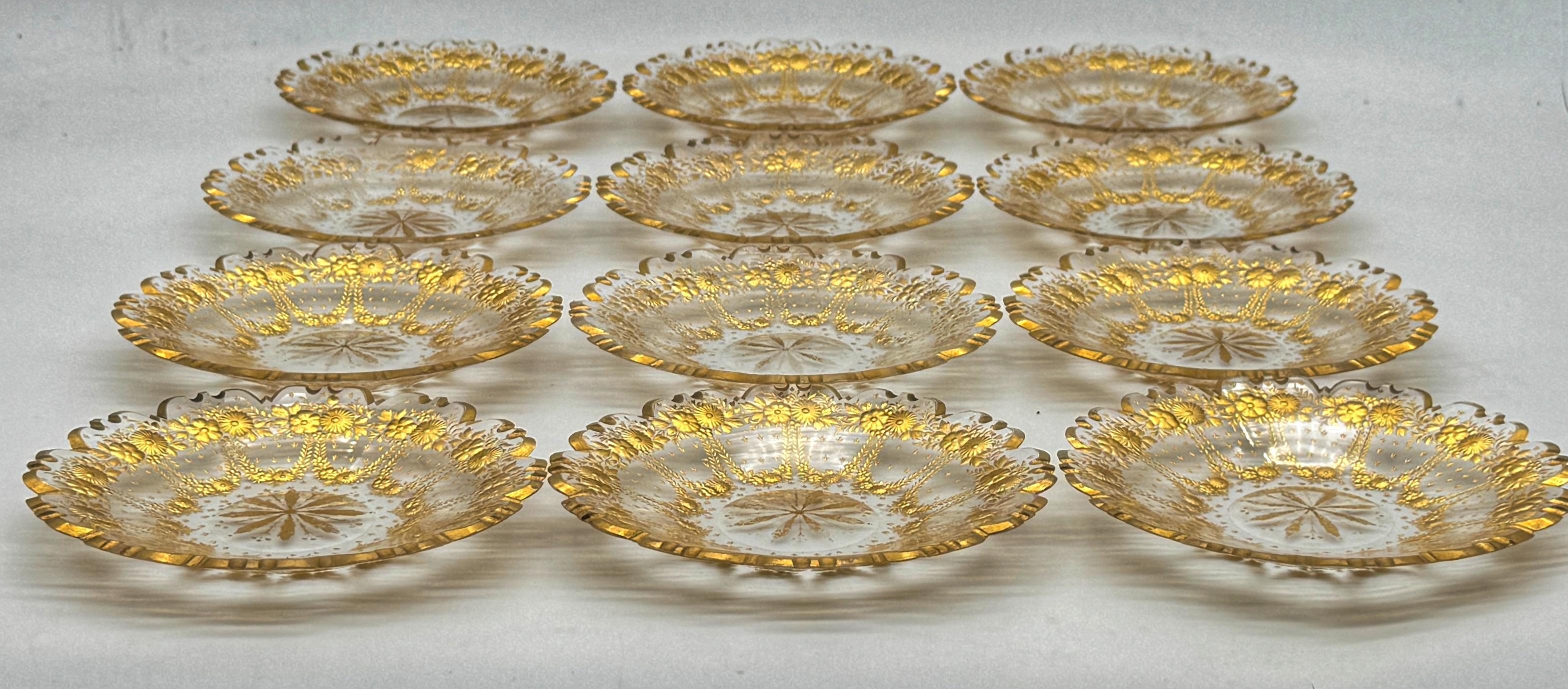 Set of 12 Belle Époque Cut Glass and Gilt Dessert Plates, circa 1890–1910 For Sale 4