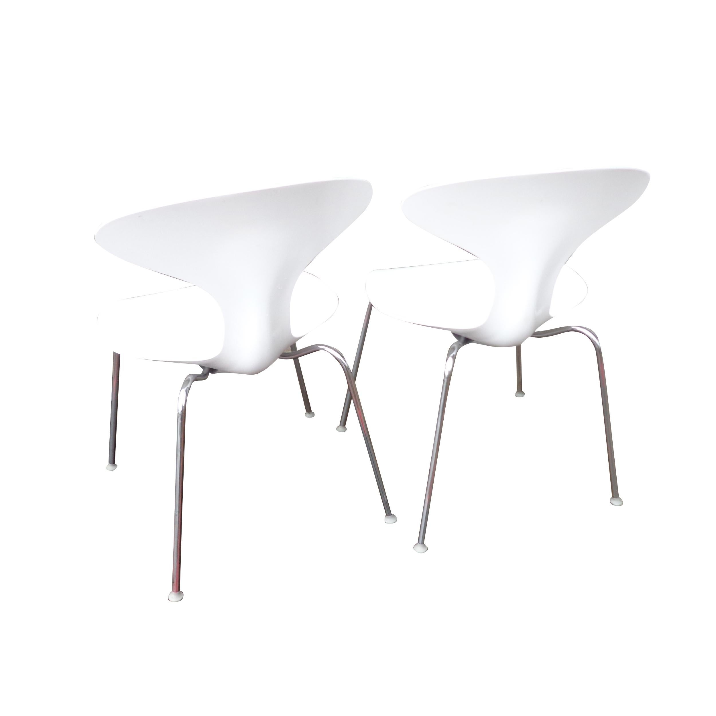 Modern Set of 12 Bernhardt Orbit Dining Chairs by Russ Lovegrove For Sale