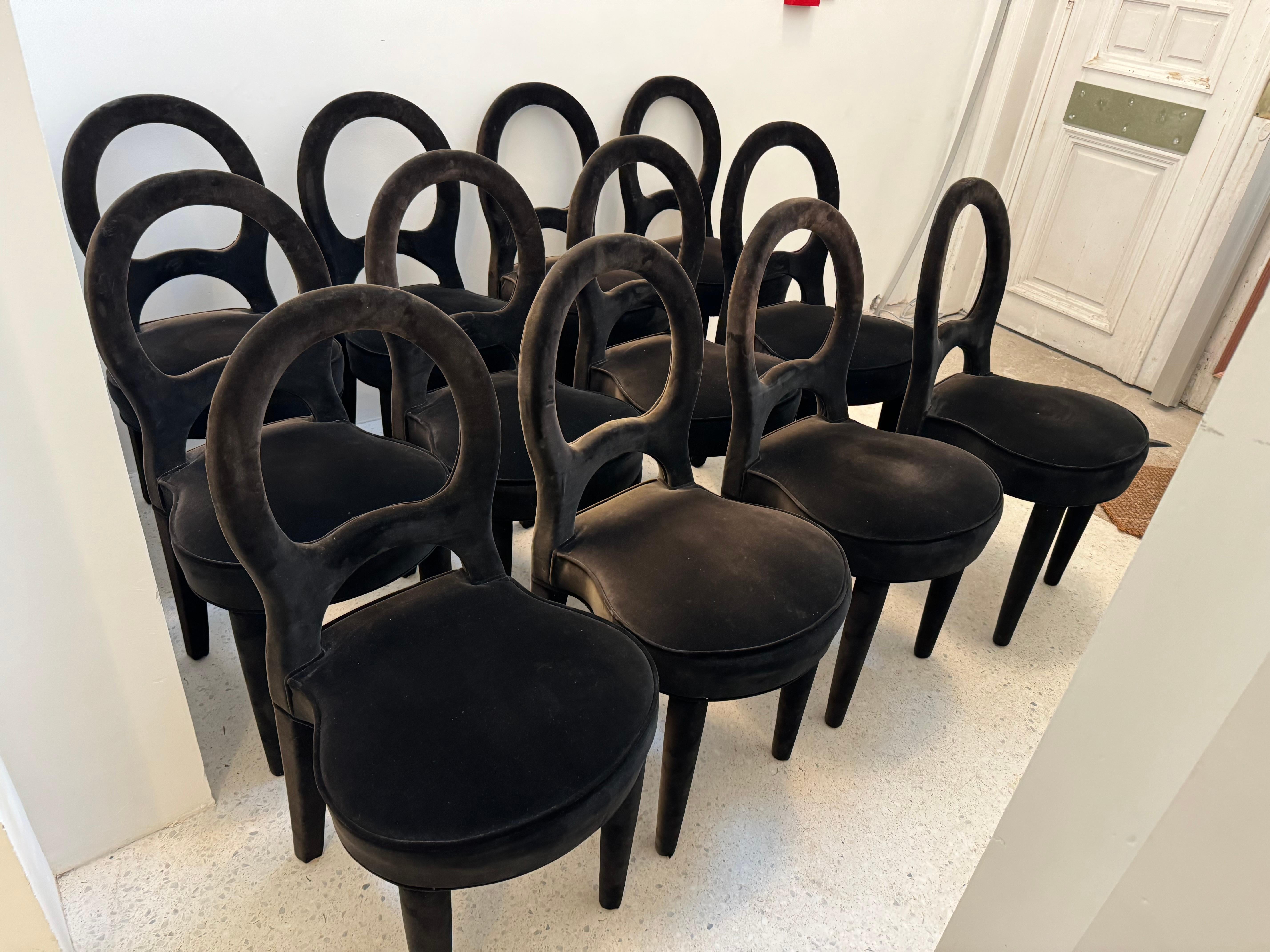 Ensemble de 12 chaises 