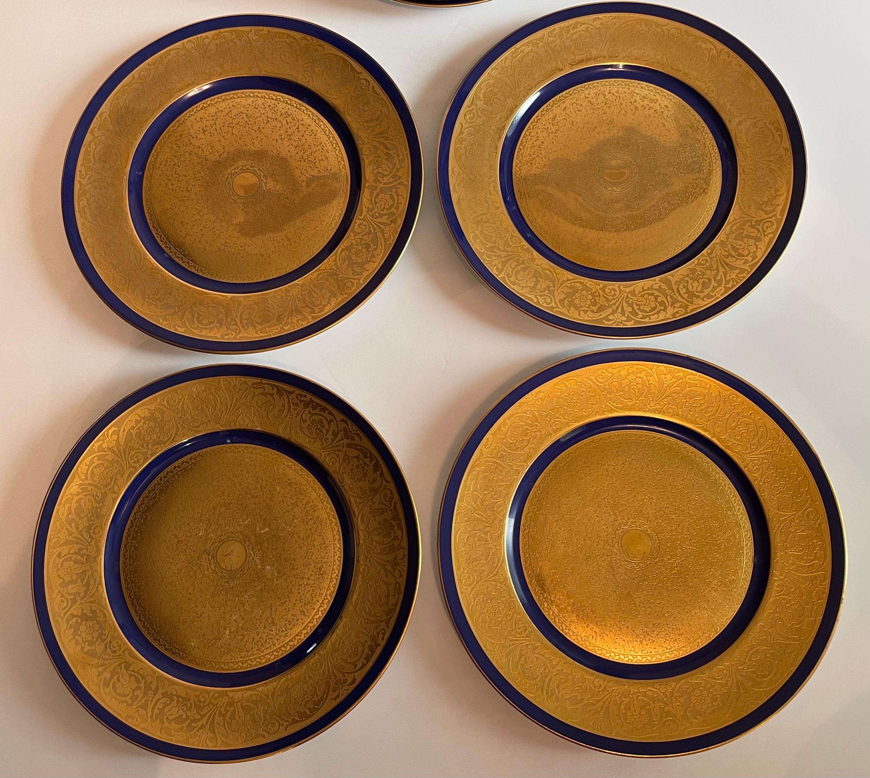 Early 20th Century Set of 12 Bohemia Stouffer Cobalt Blue & Gilt Dinner Plates For Sale