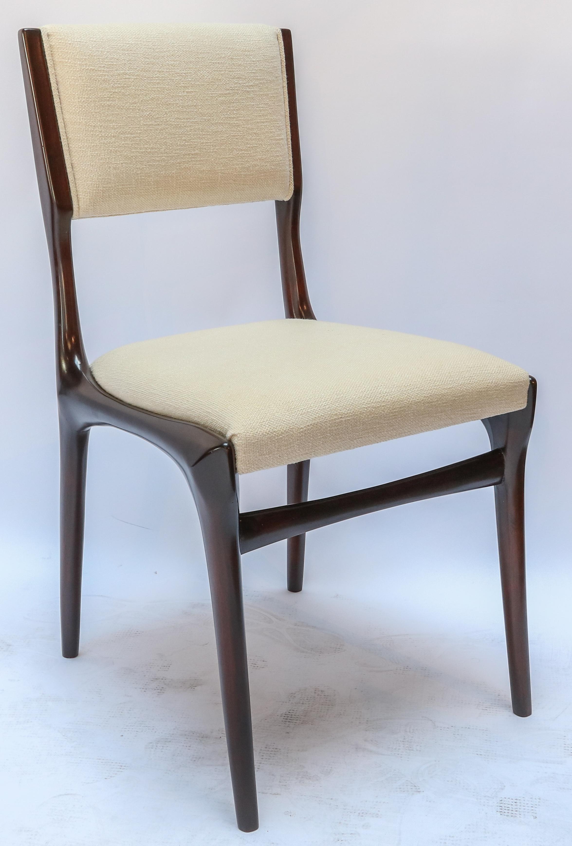 Mid-Century Modern Set of 12 Carlo de Carli Brown Wood Dining Chairs in Ivory Linen, 1950s