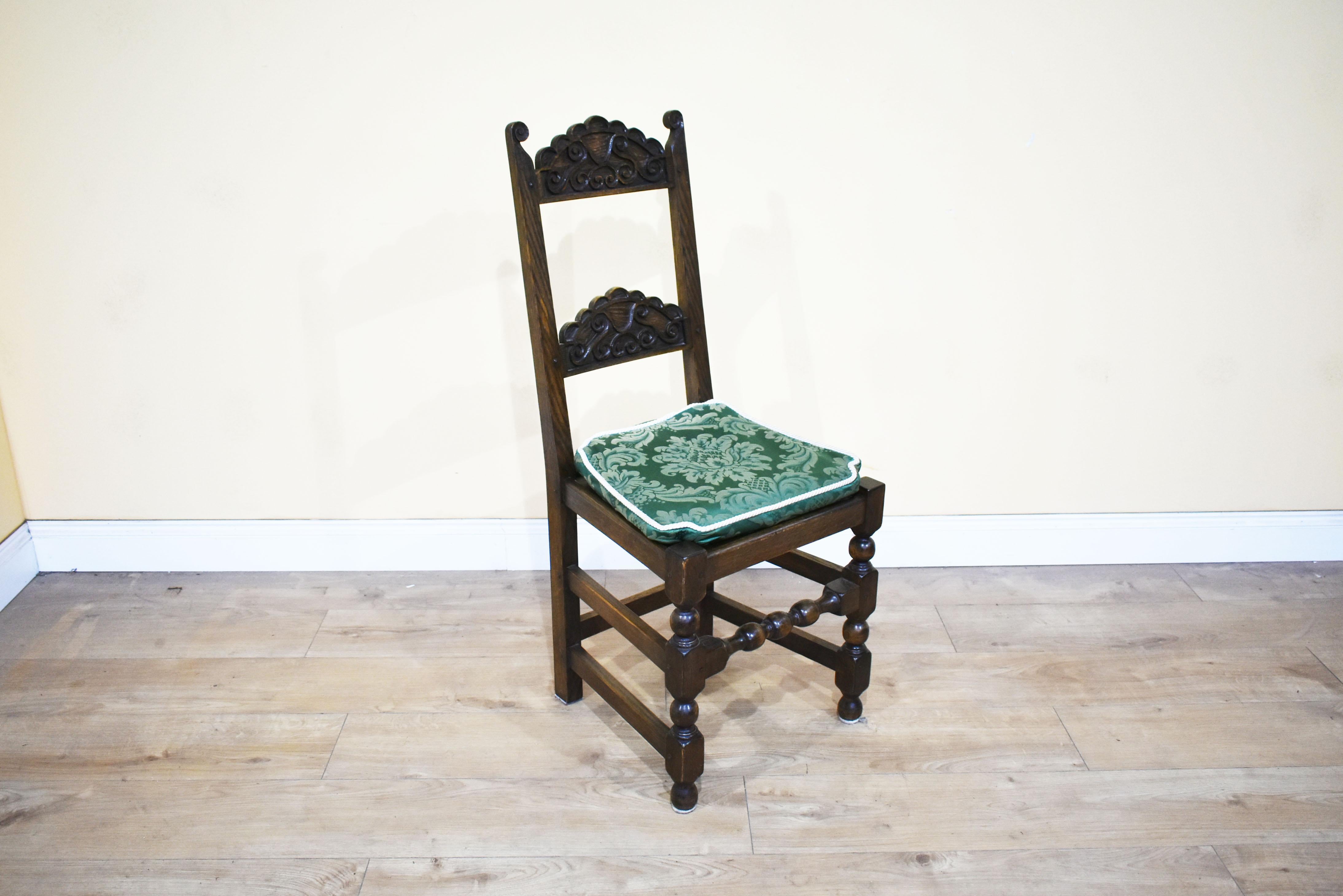 English Set of 12 Carved Oak Dining Chairs