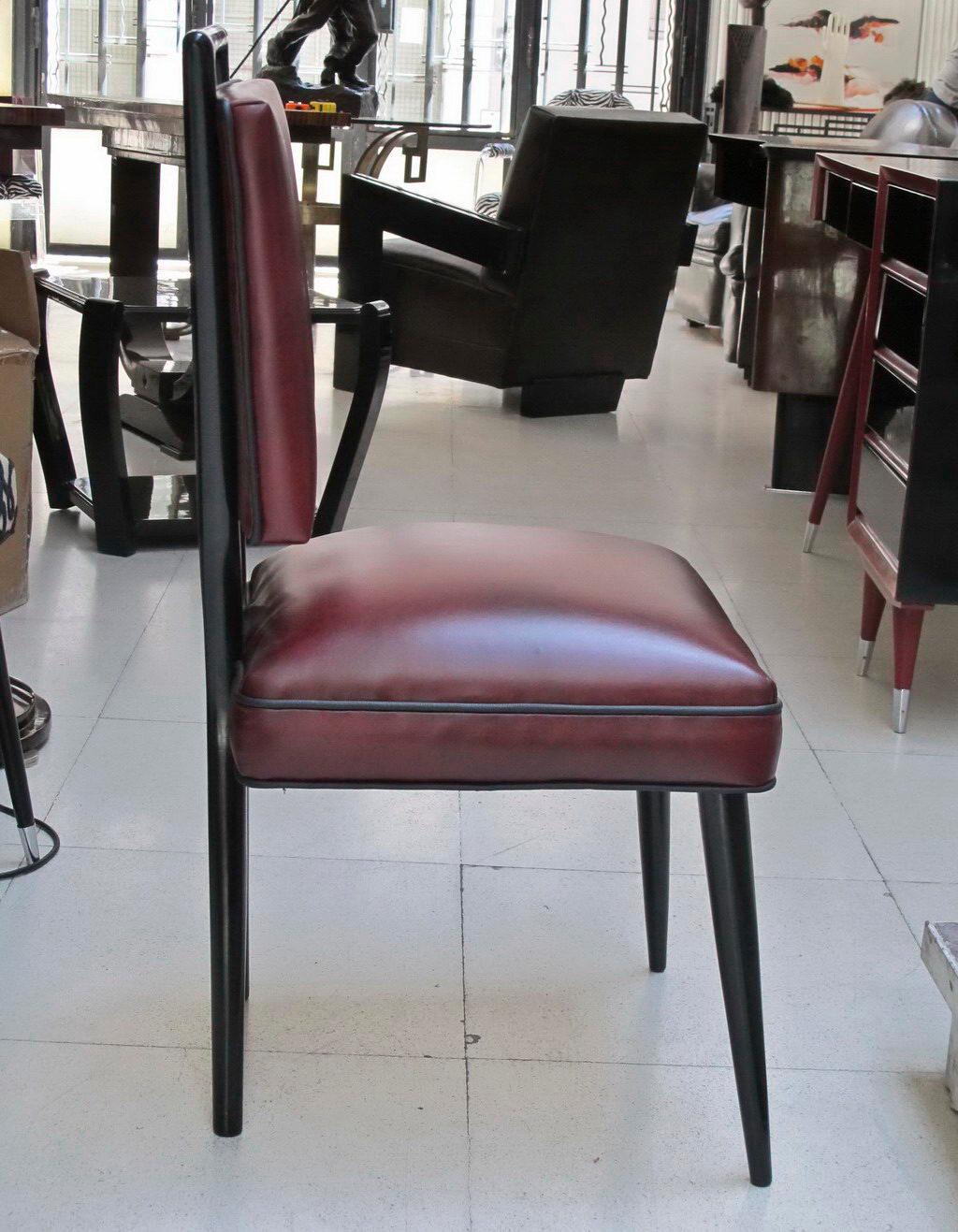 Set of 12 Chairs 50° in Leather and Wood, Italian For Sale 1