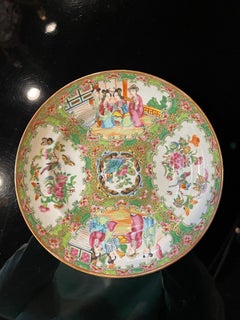 Set of 12 Chinese Rose Medallion Soup Plates